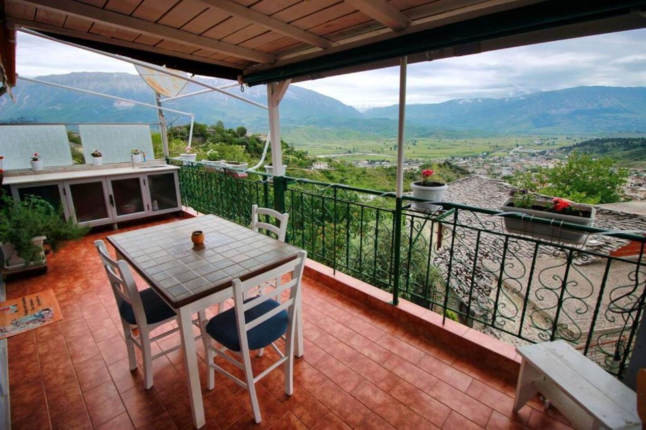 Elisa Apartment