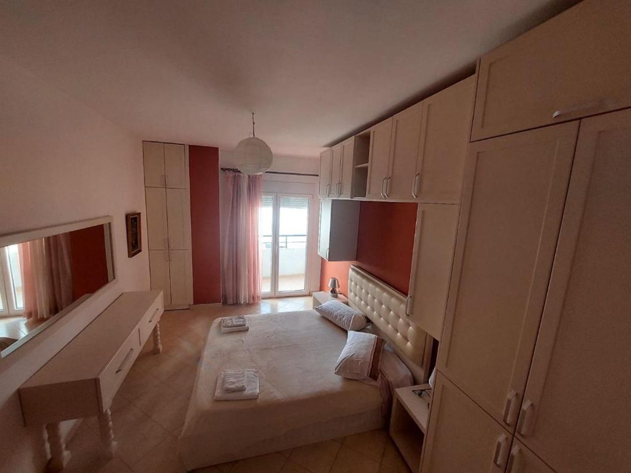 Redsun City Center Apartment