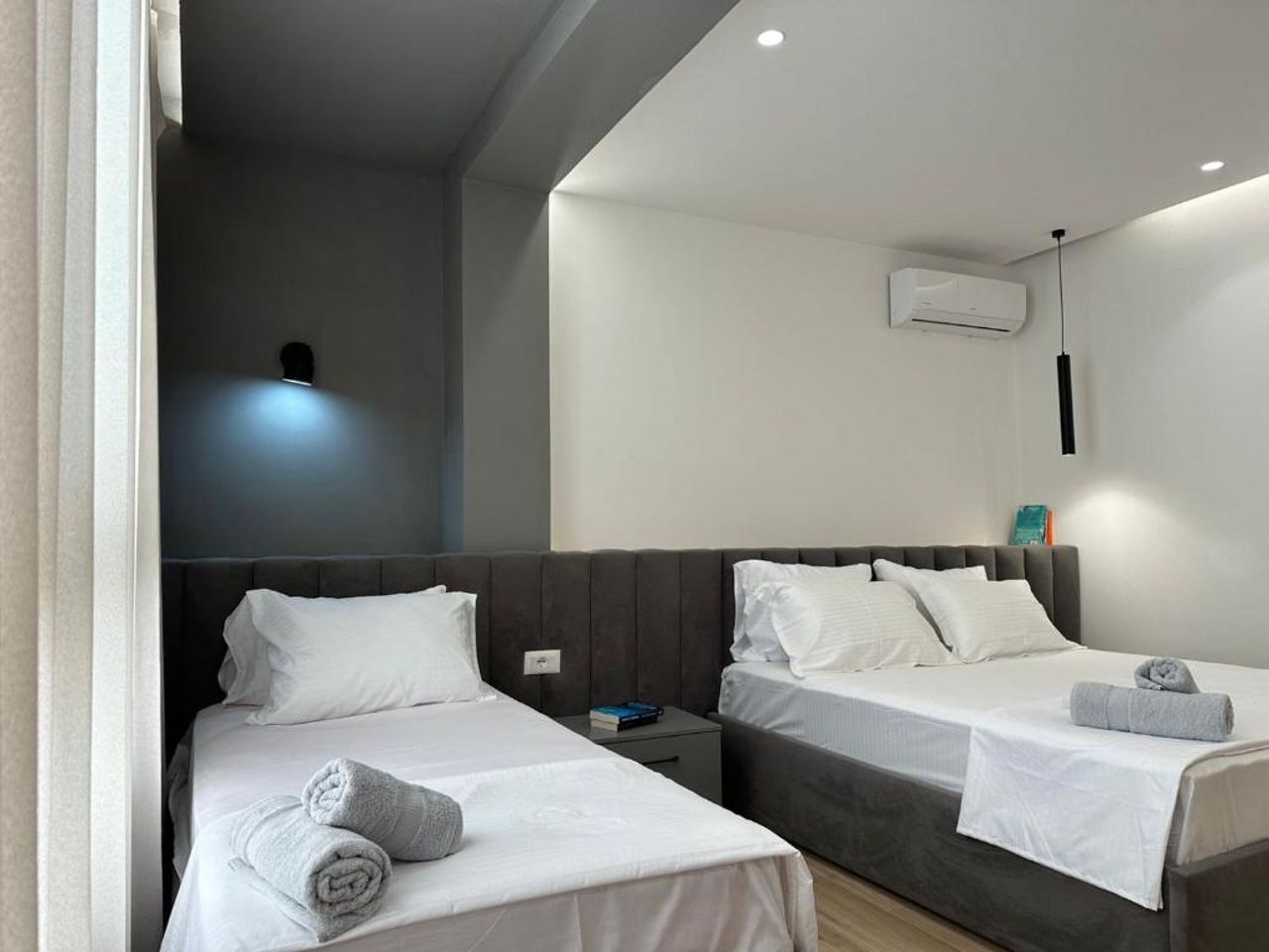 BRAND NEW Luxurious seaside apartment