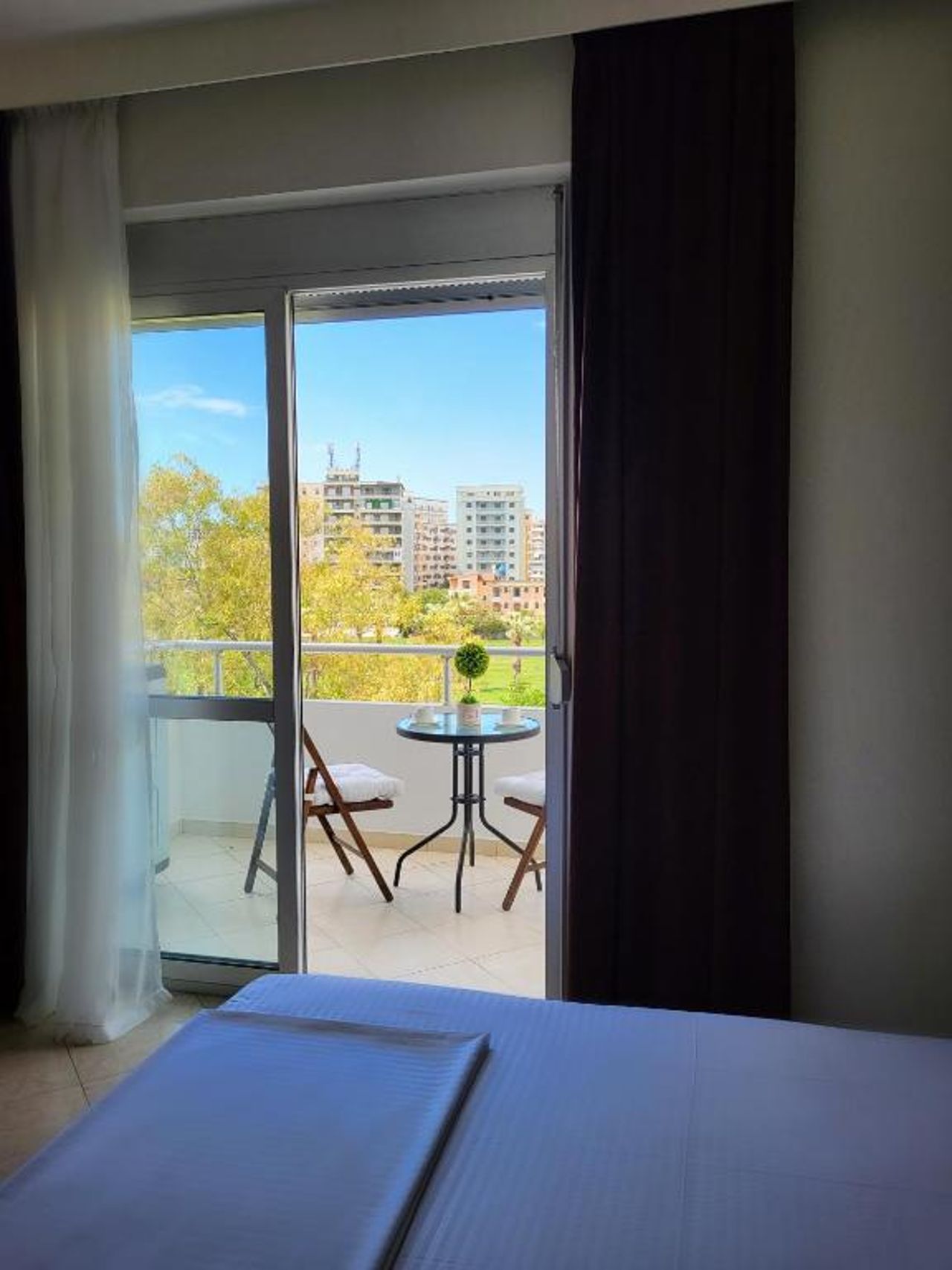 SeaLaVita, Modern 2 BR Apartment Sea & Sunset View