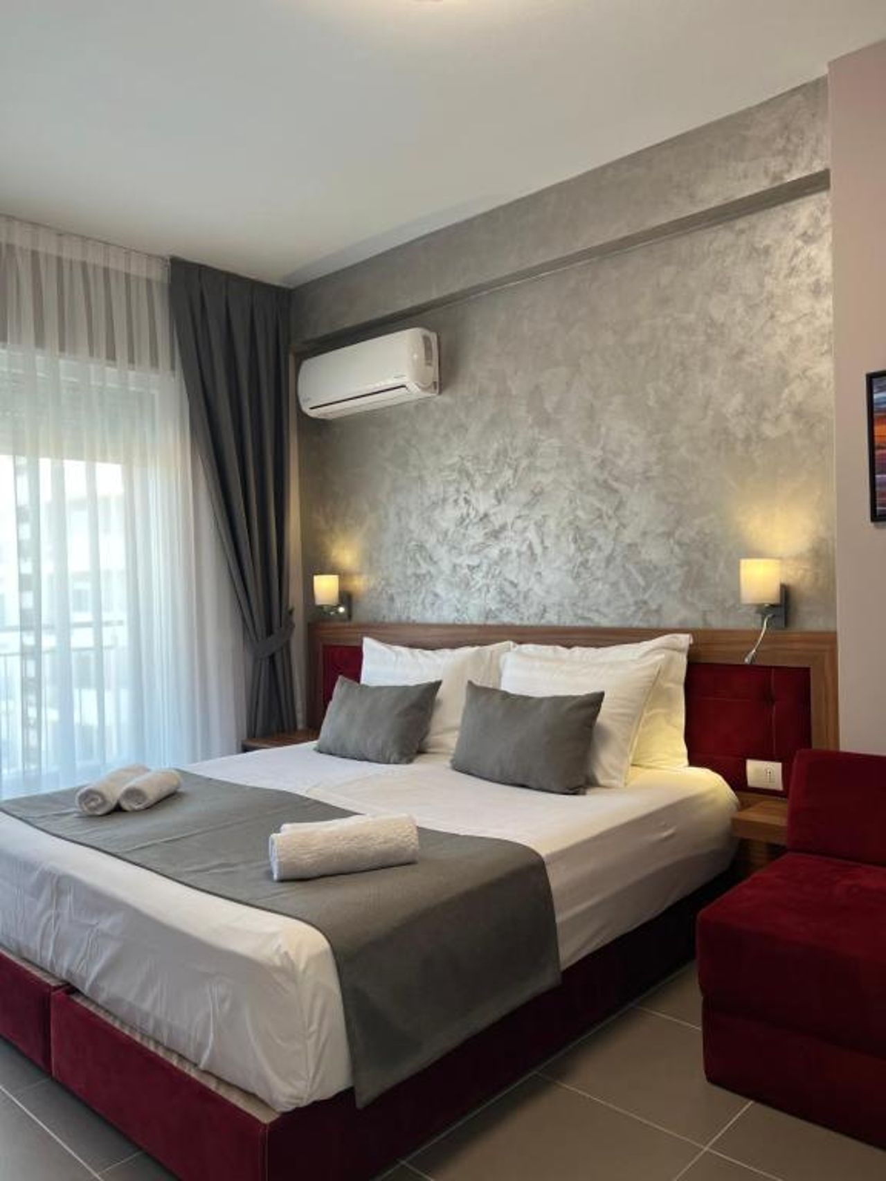 Domus Hotel & Apartments