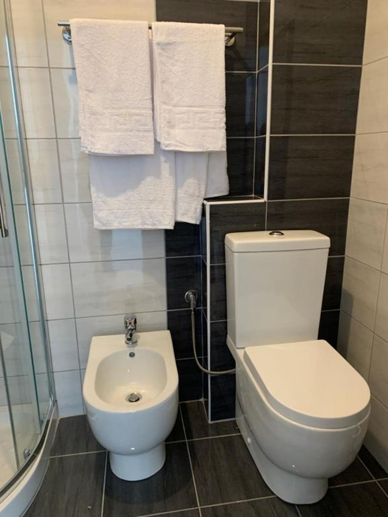 Pools Apartment
