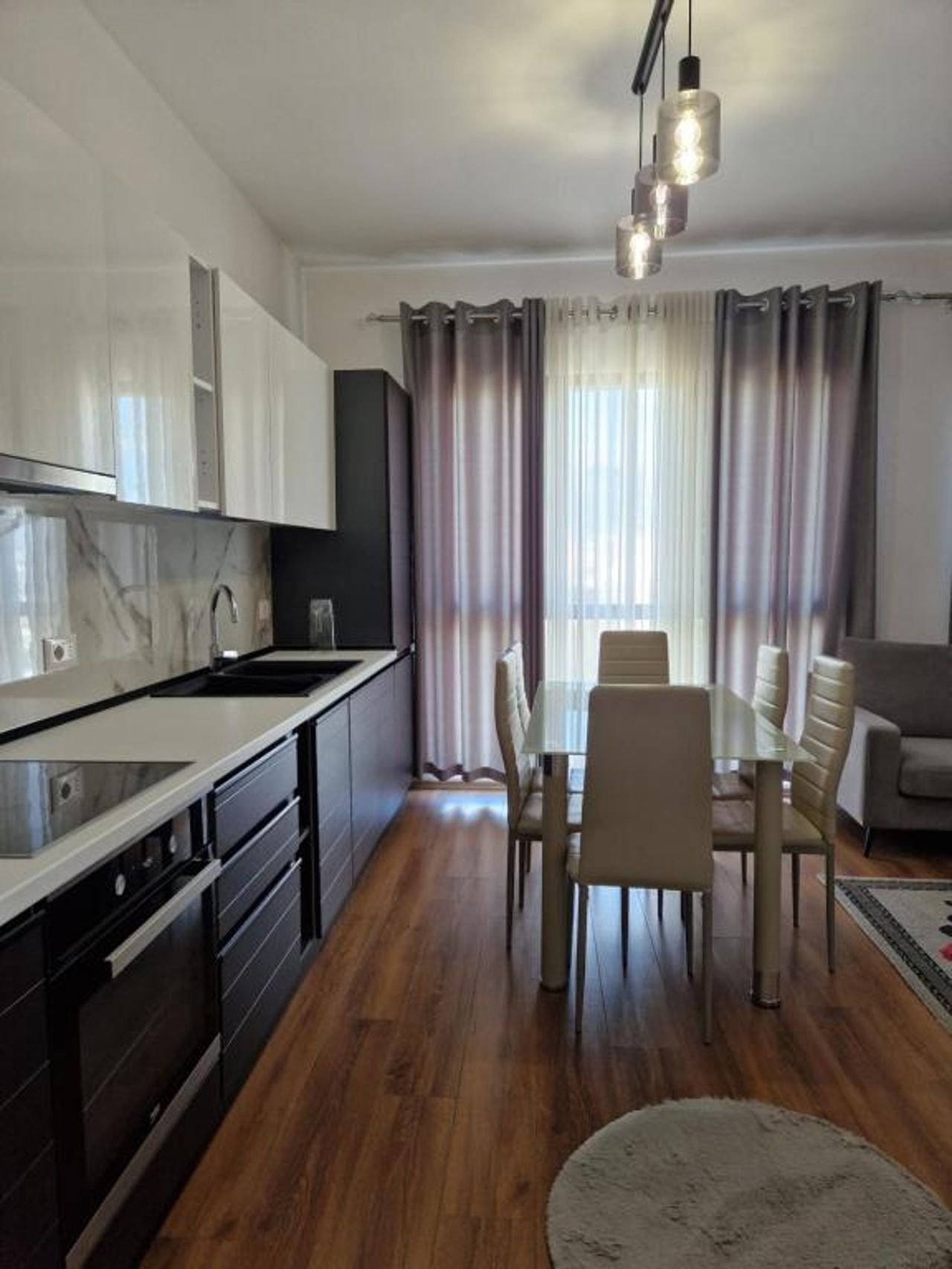 Luxury Apartment 10