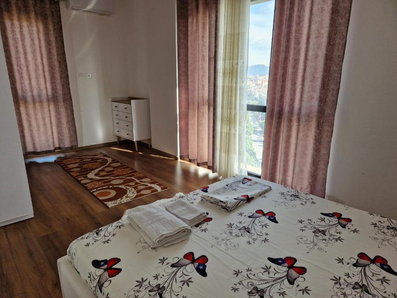 Luxury Apartment 10