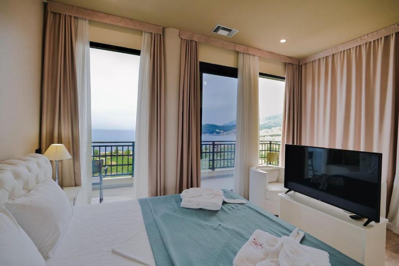 Rapos Resort Hotel