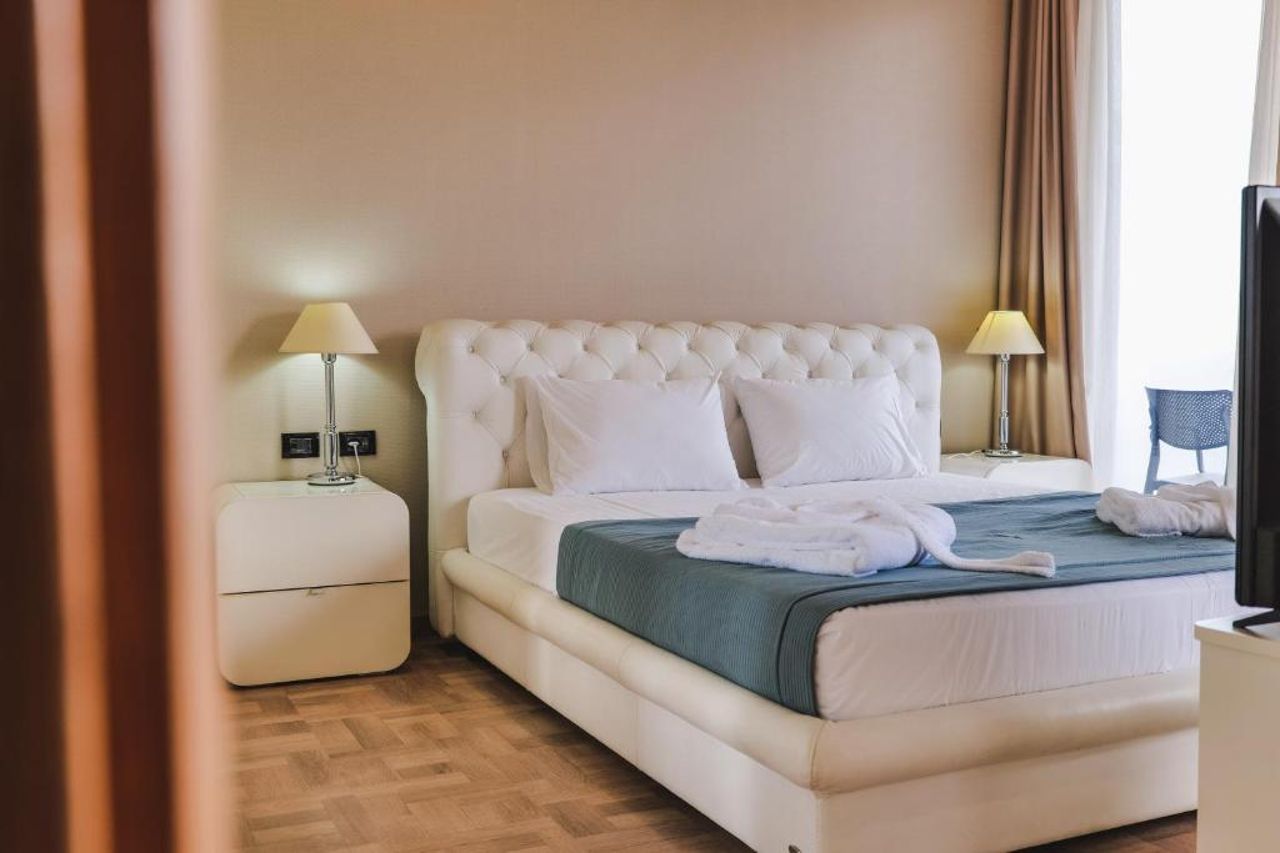 Rapos Resort Hotel