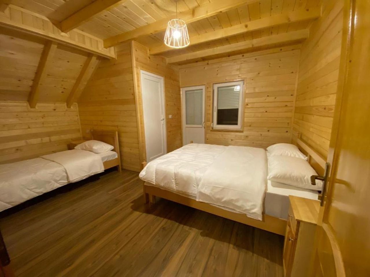 Adenisi guesthouse