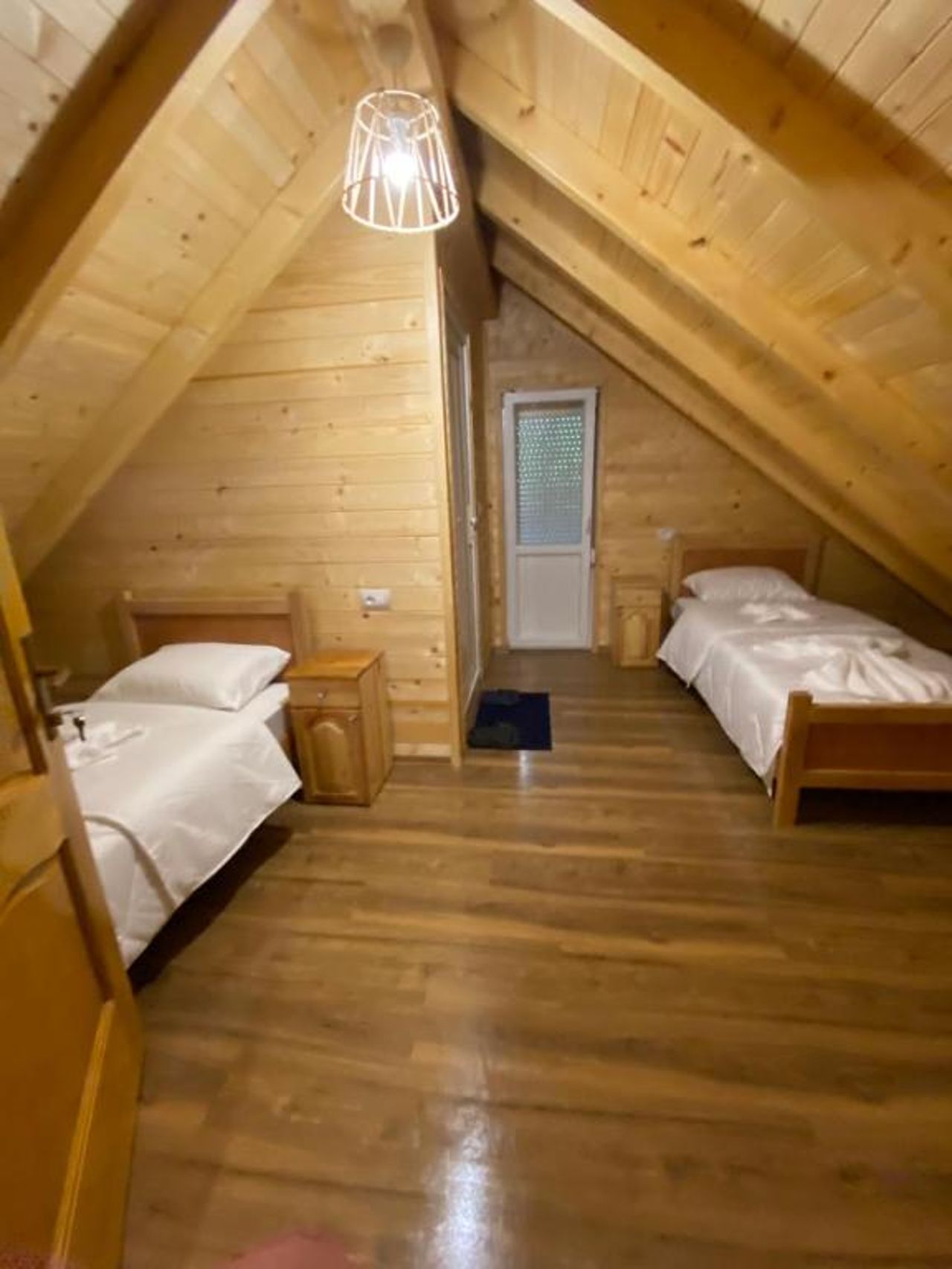 Adenisi guesthouse