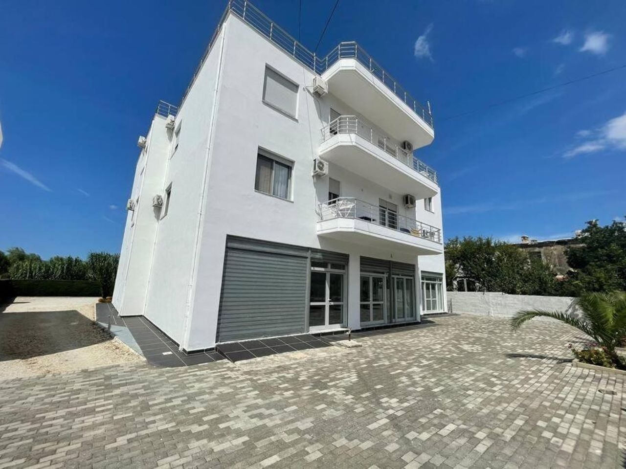 Apartment Valbona by Orikum Apartments