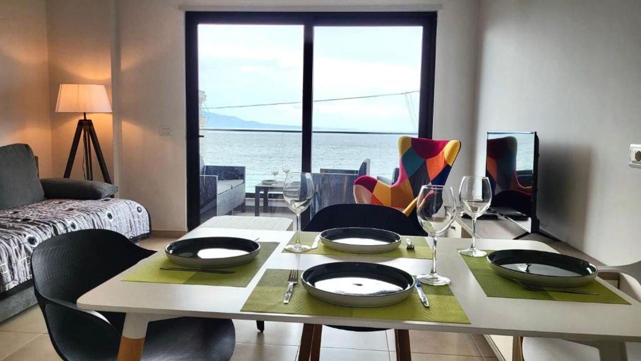 Modern Sea View Apartments
