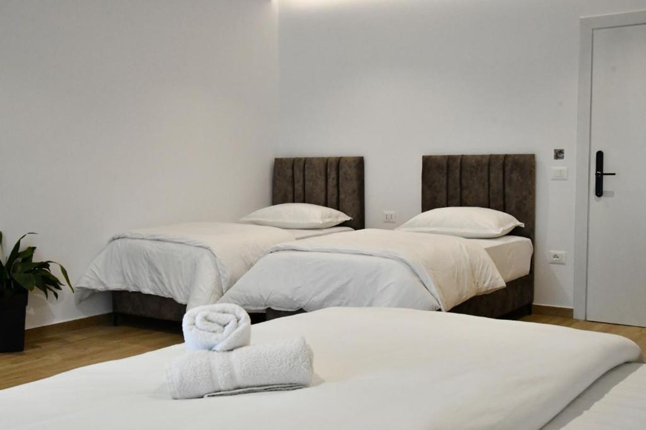 Elite Hotel