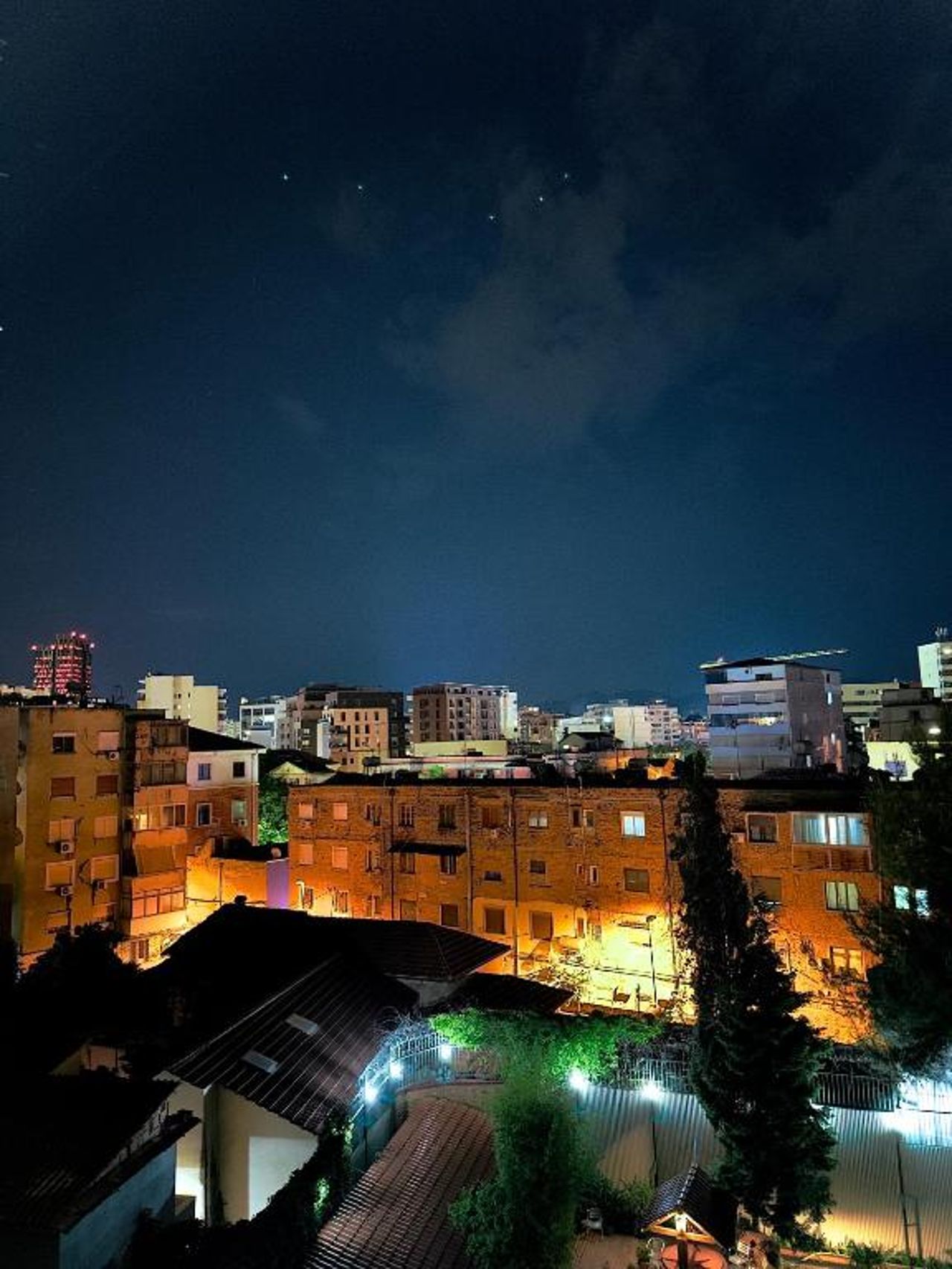 Charming and Bright Tirana Center Apartament