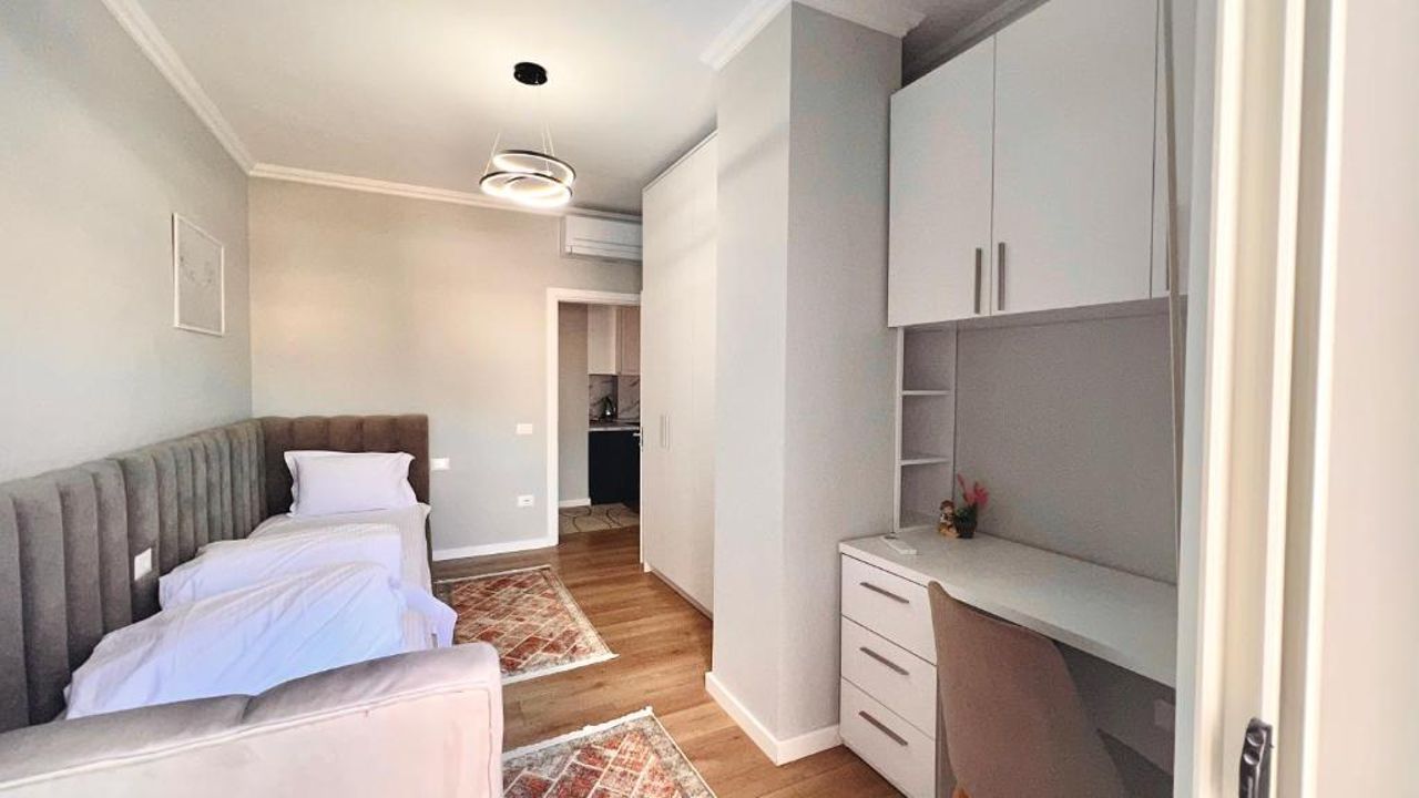 Zeus Tirana Suite