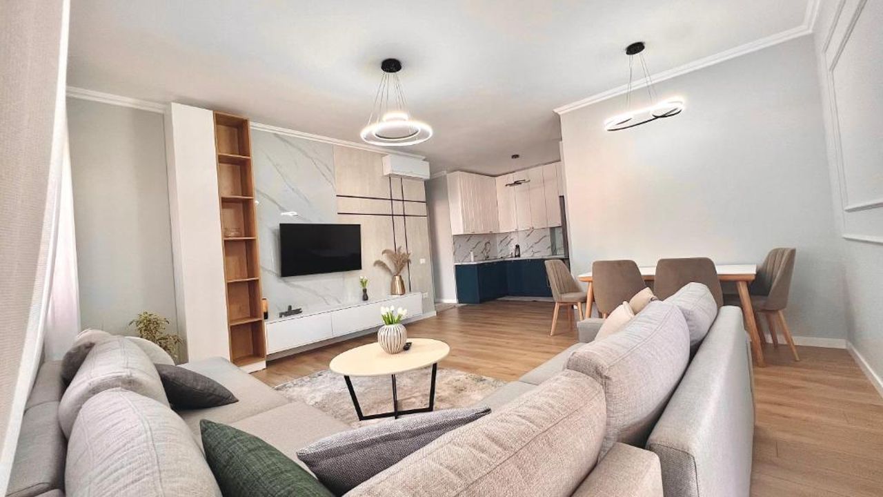 Zeus Tirana Suite
