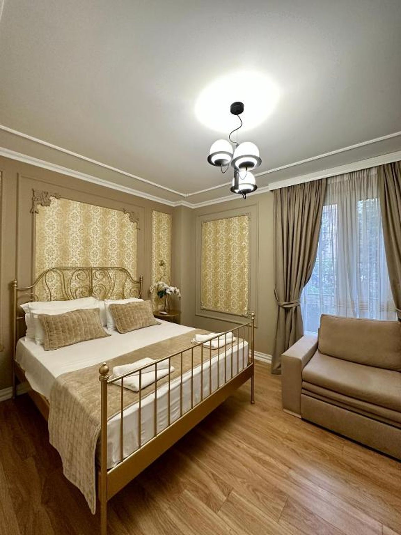 Rose Boutique Hotel