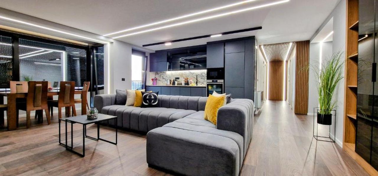 City Block Apartment - Free Parking