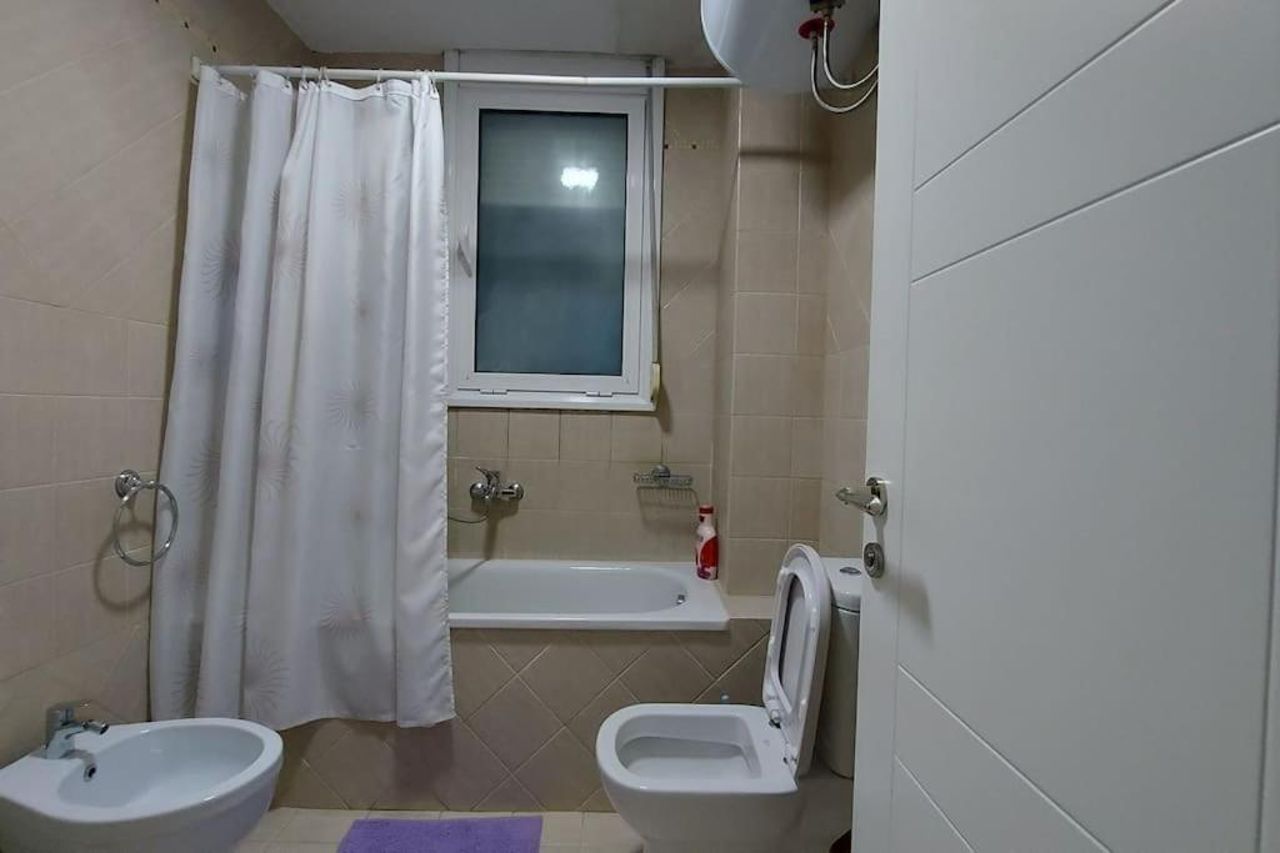 Tranquil Oasis for Two