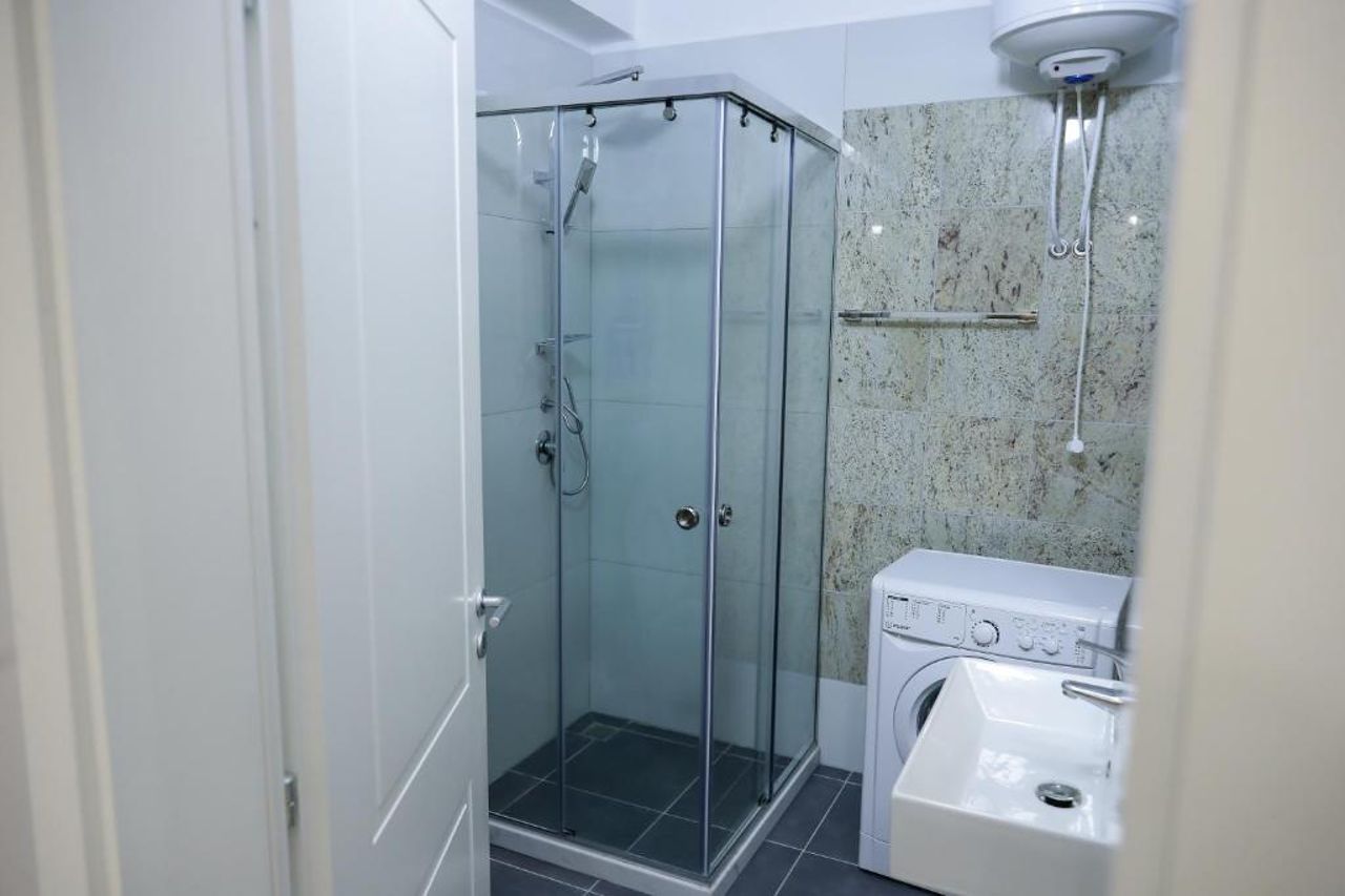 Fishta apartments Q5 34