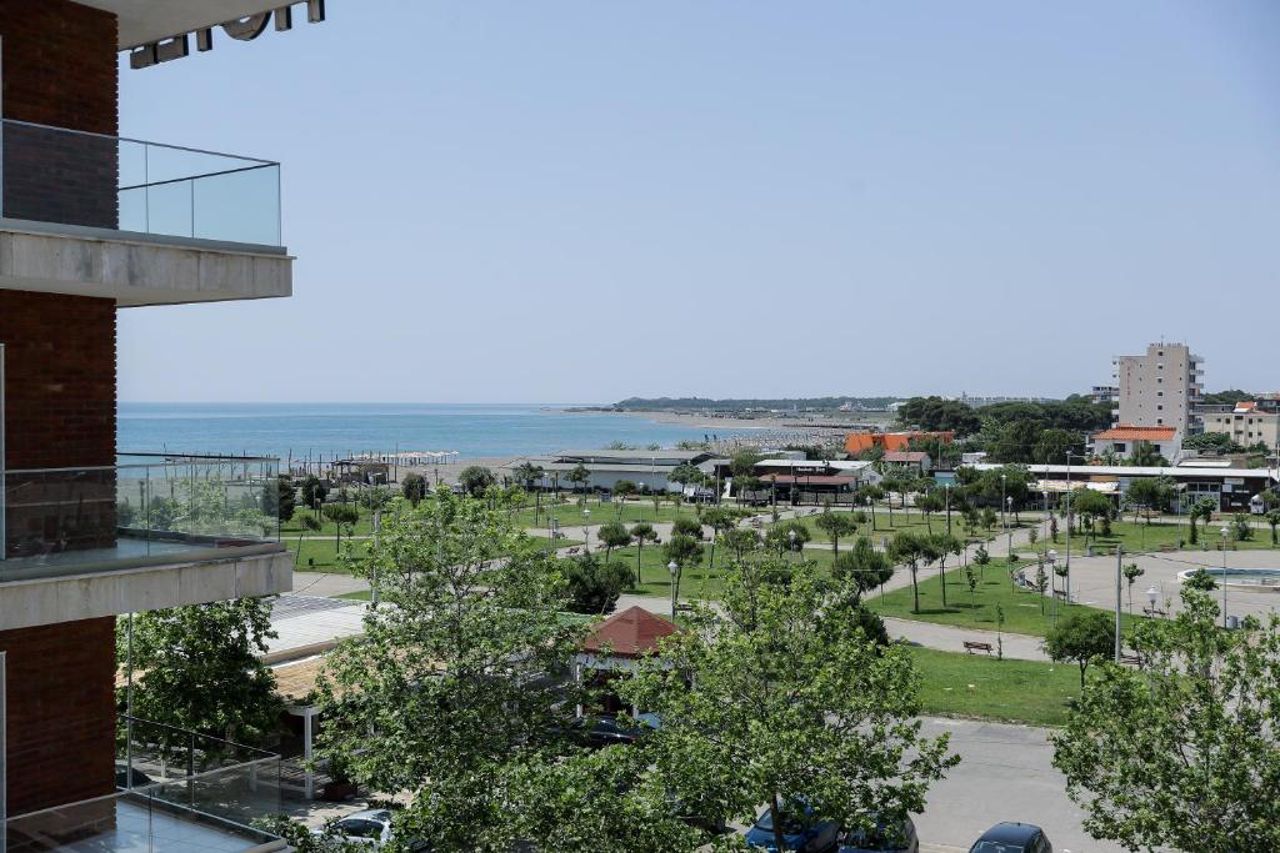 Fishta apartments Q5 35