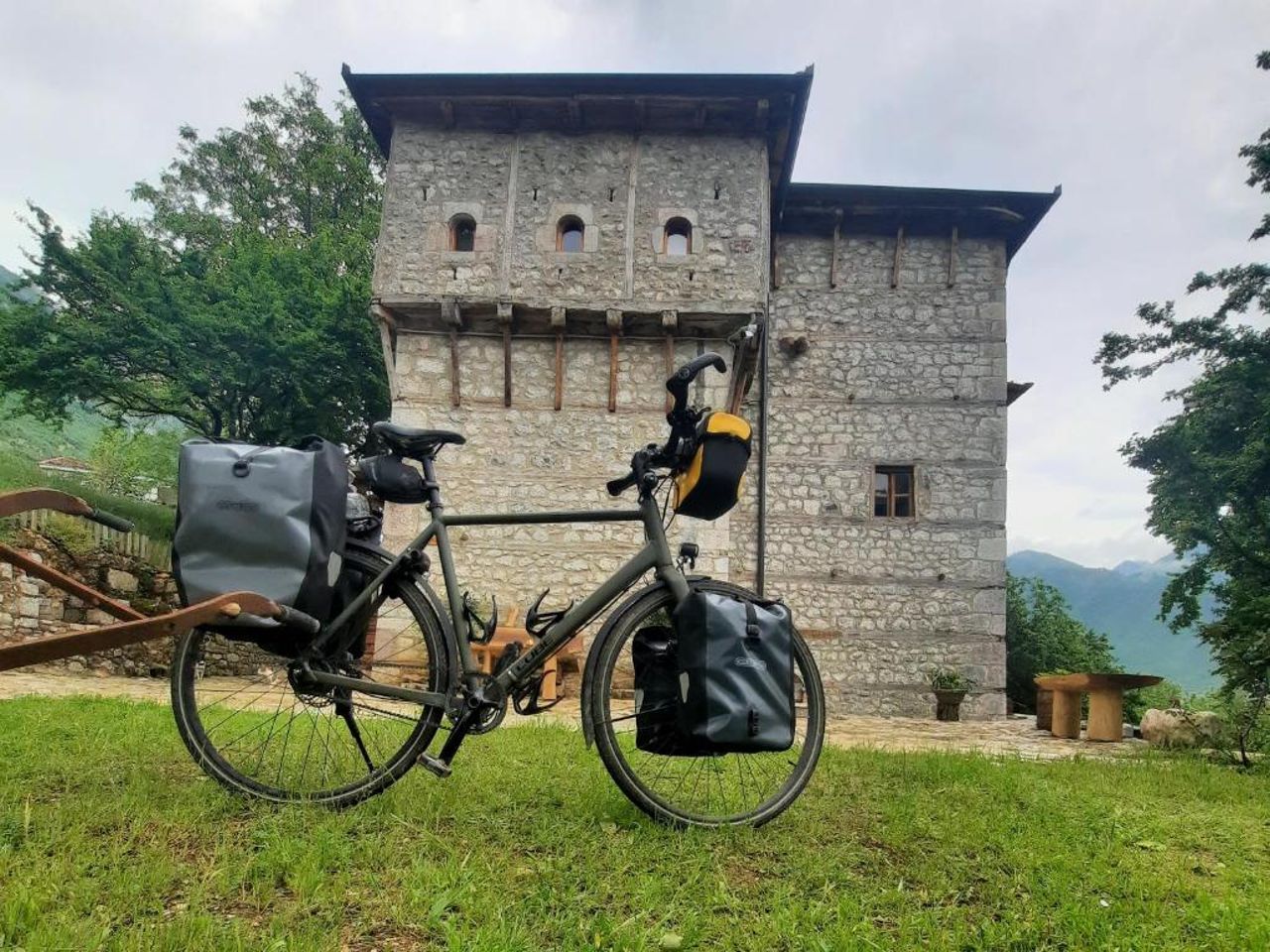 Kulla Hupi Agriturism