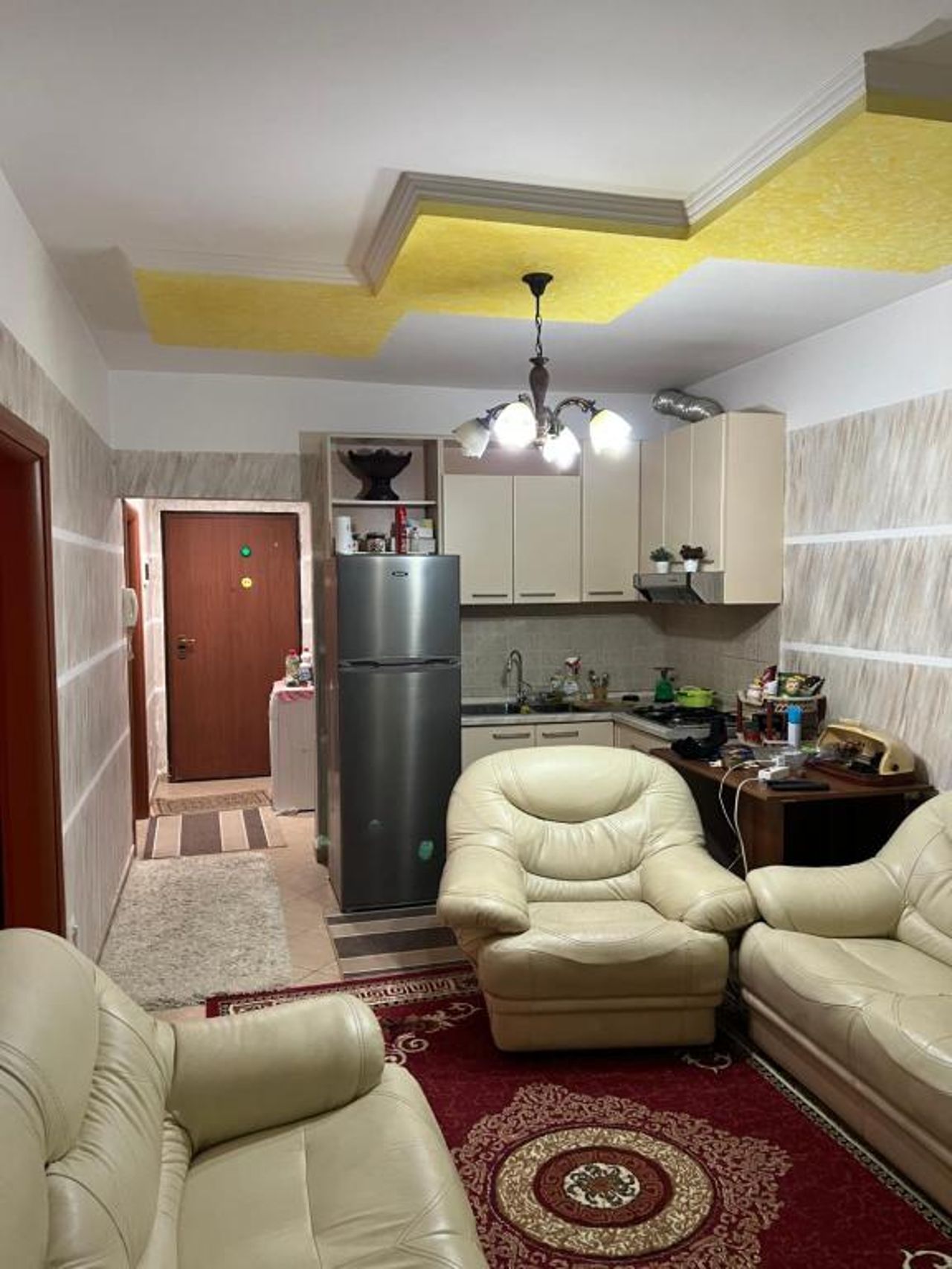 Dennis apartment