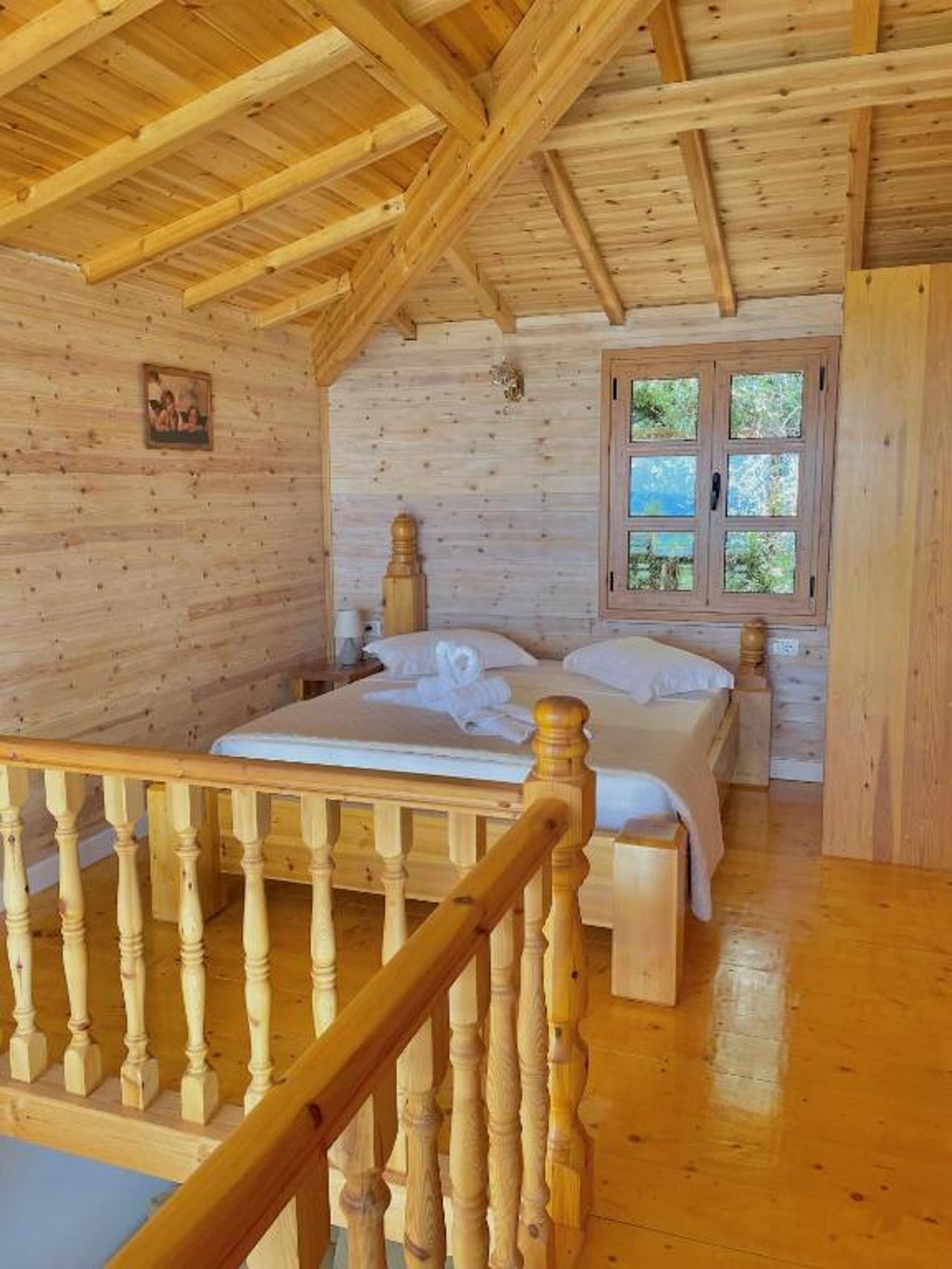 Nashos Bungalows