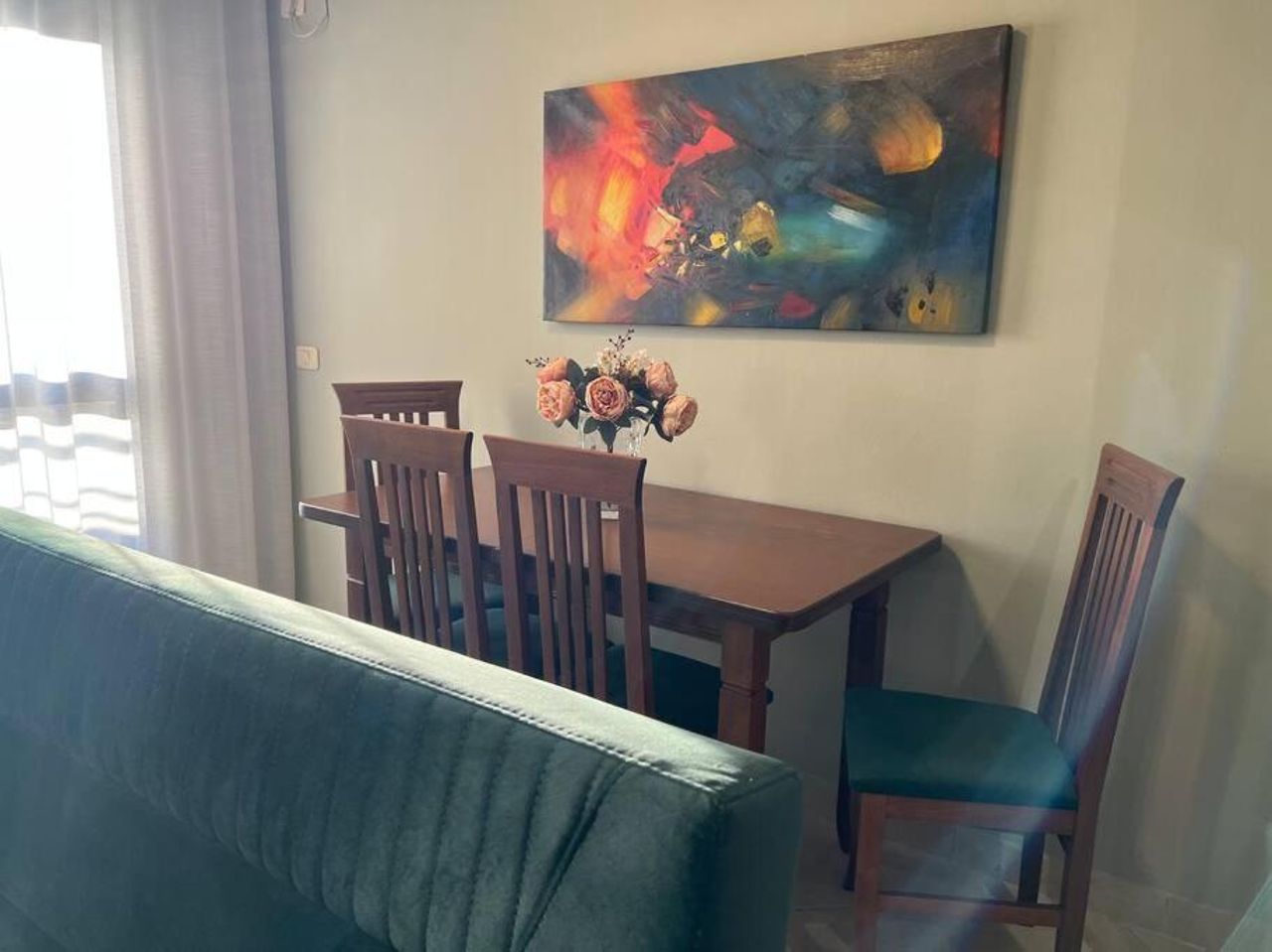 Staycation, City Center Apartment