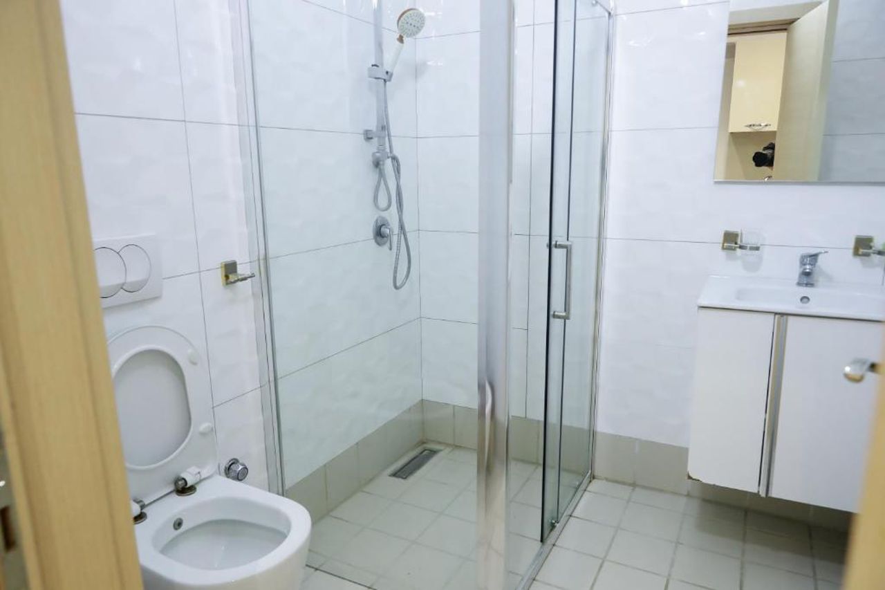Fishta Apartment Q6 47