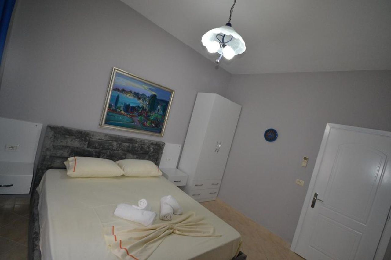 Little Cozy Apartment 2
