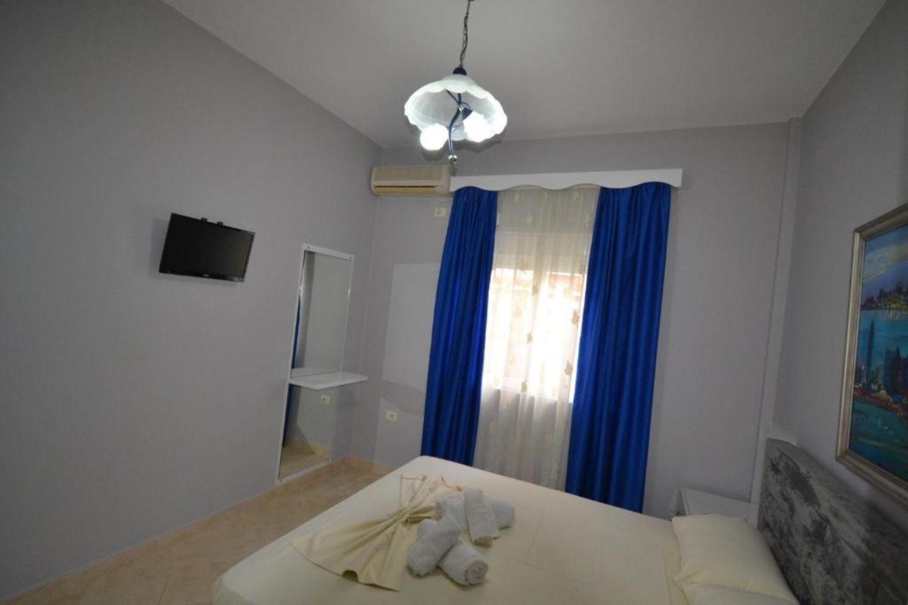 Little Cozy Apartment 2