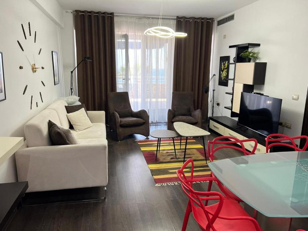 Cactus Coastal: 3-Bedroom Condo