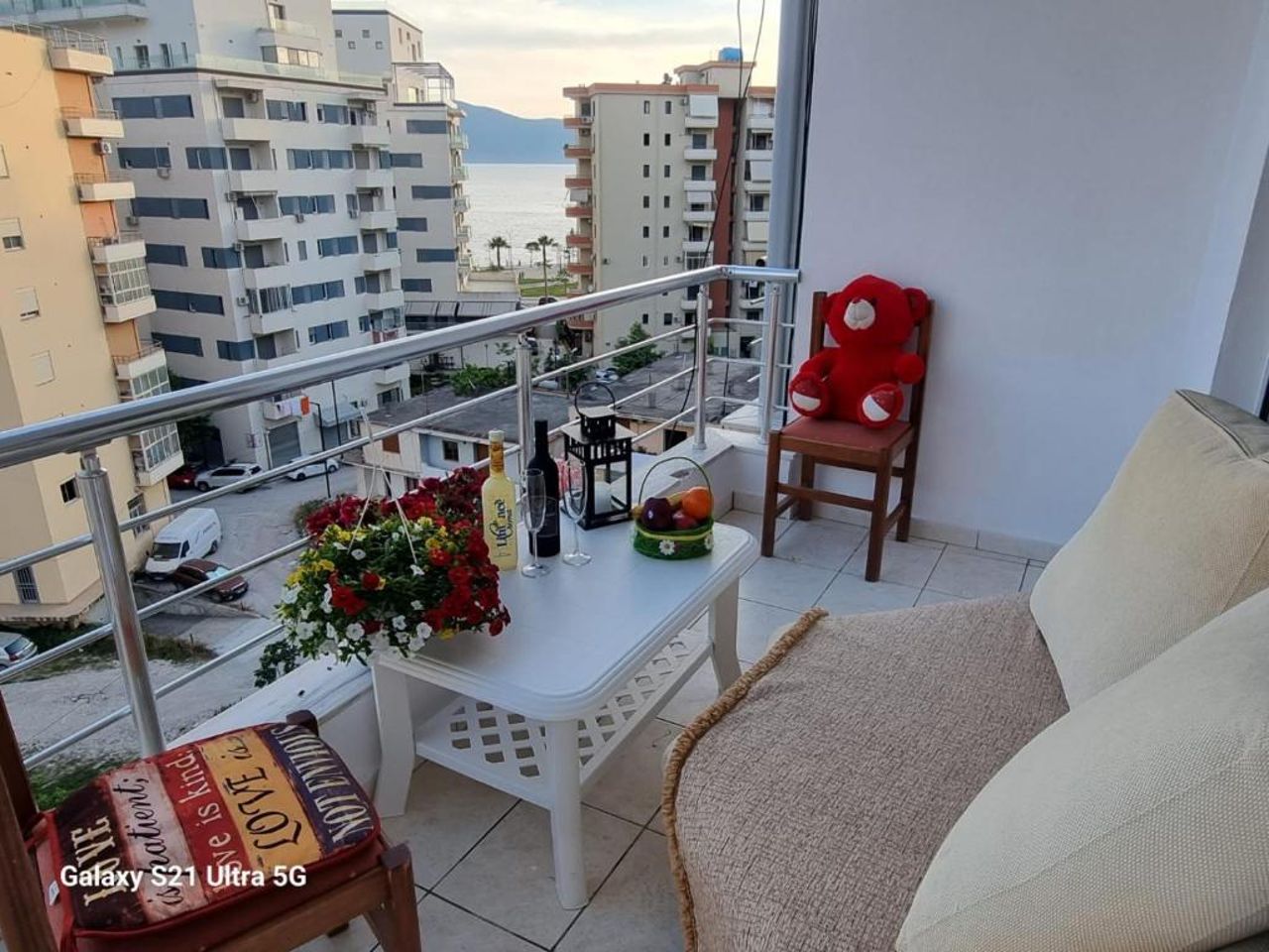Cheap and Comfortable Apartment at Seaside
