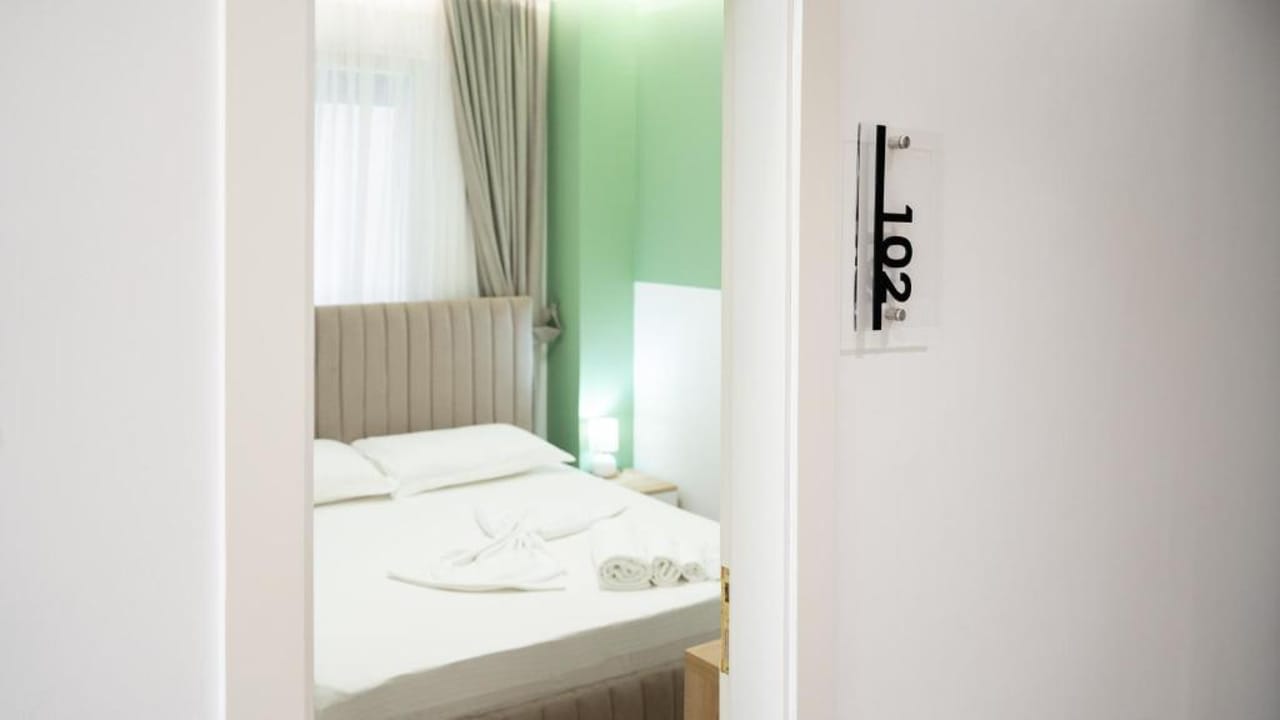 Hotel Luris