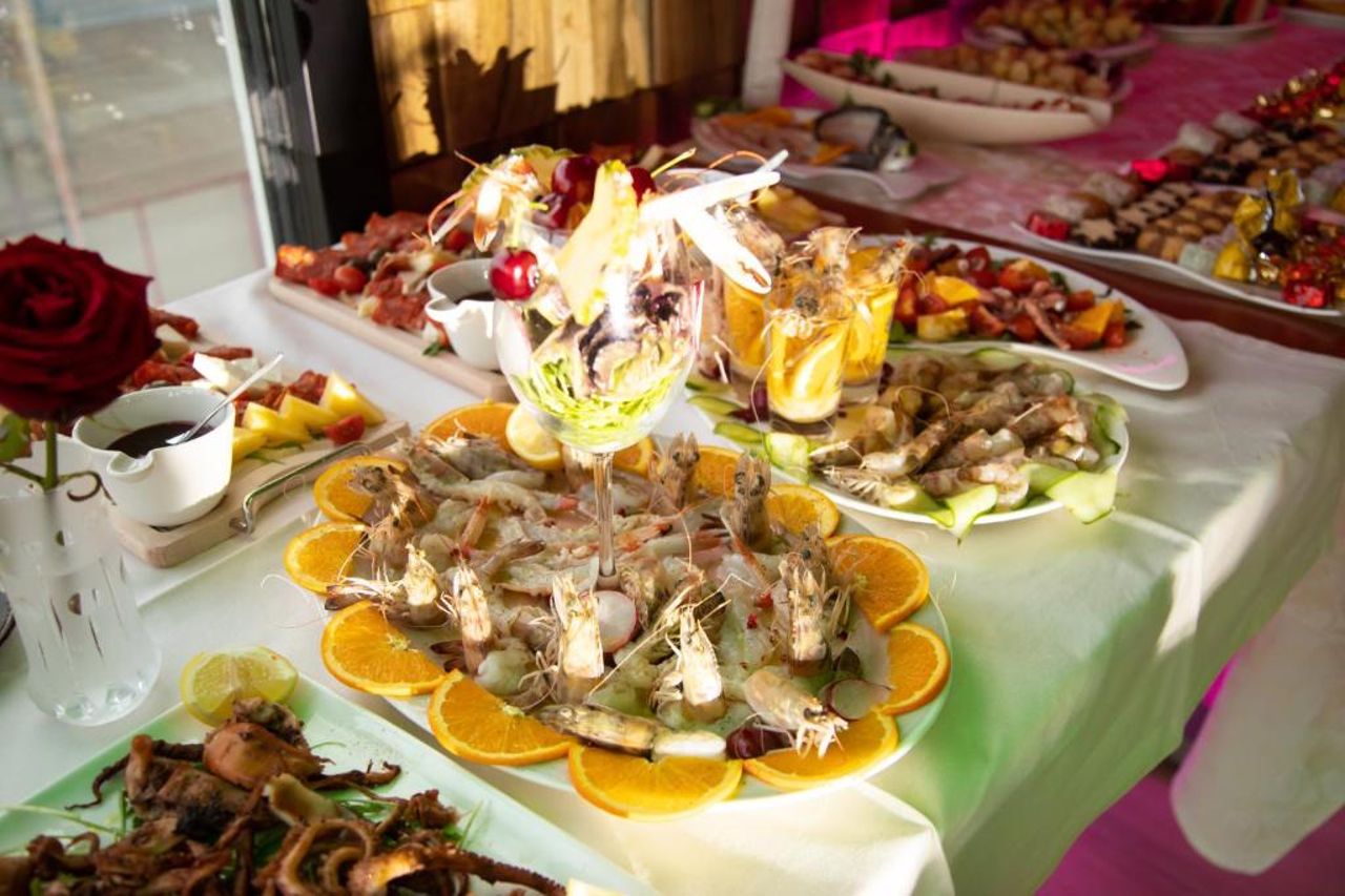 Vila One Beach Hotel