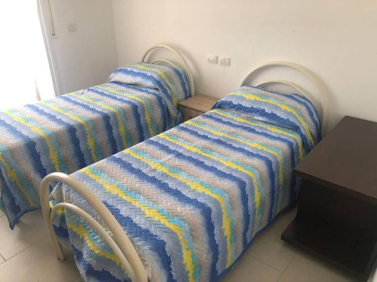 apartament i ri afer detit