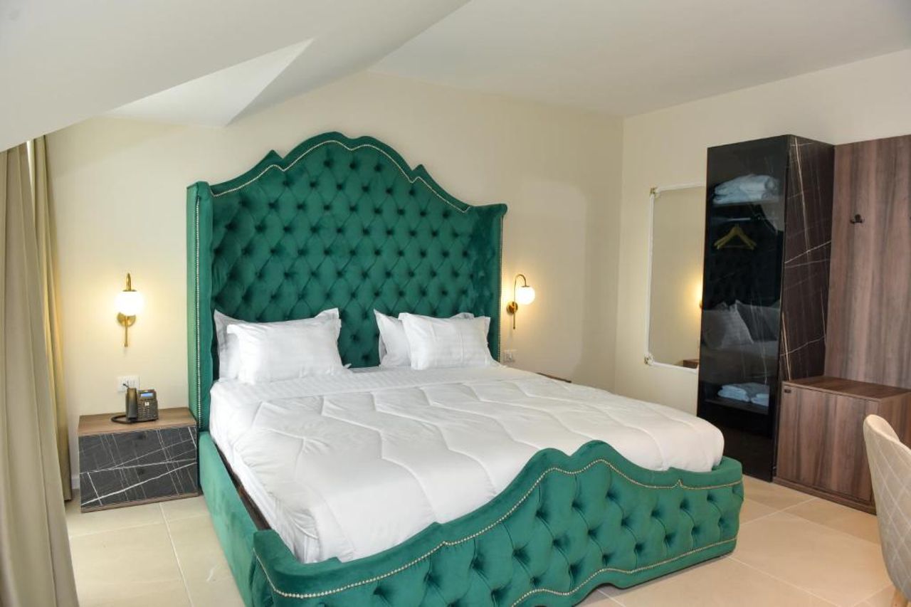Hotel Royal