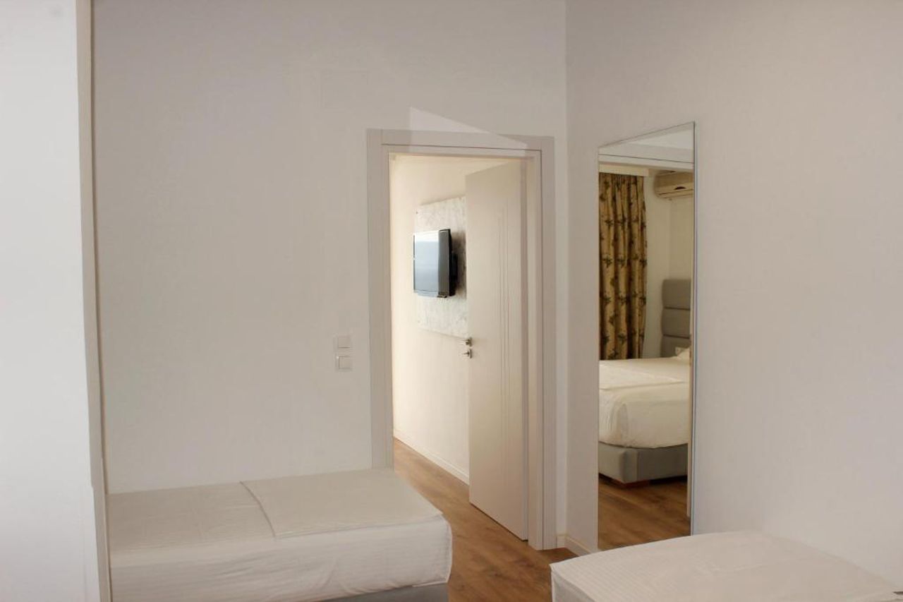 Murati Suites
