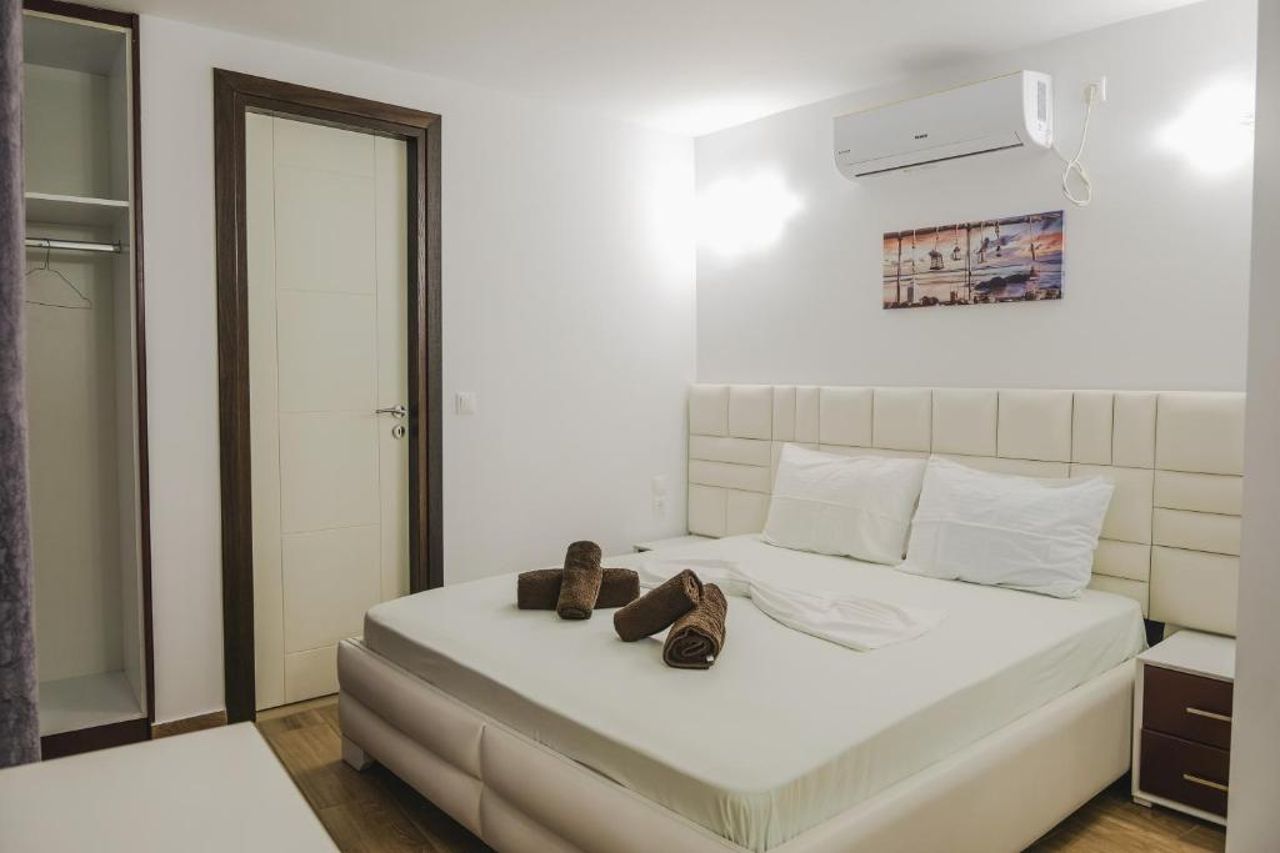 Fori's rooms