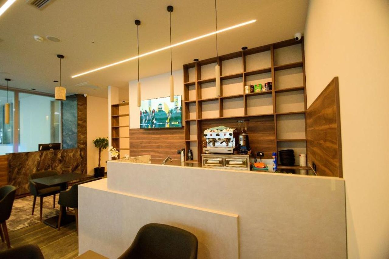 Hotel Zeneli Vlore