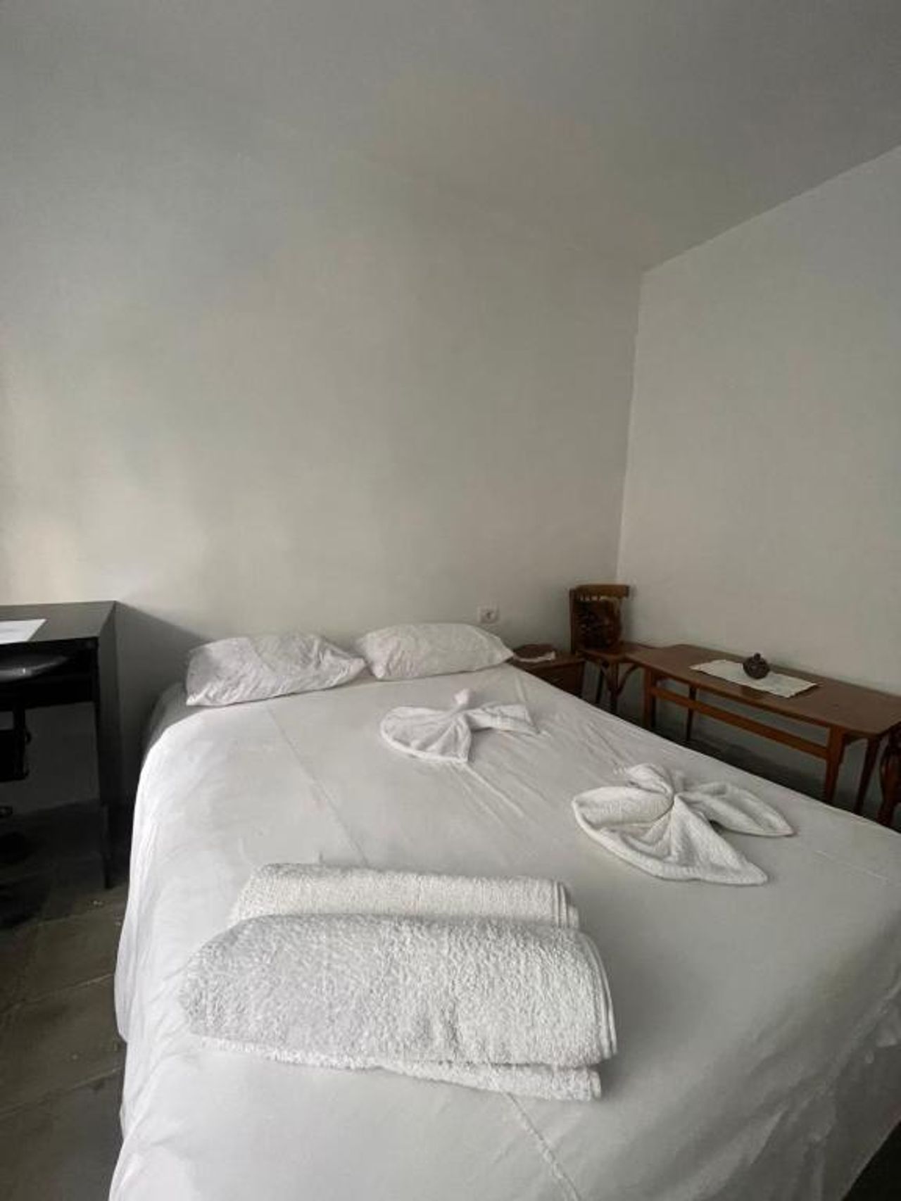 Communist style room