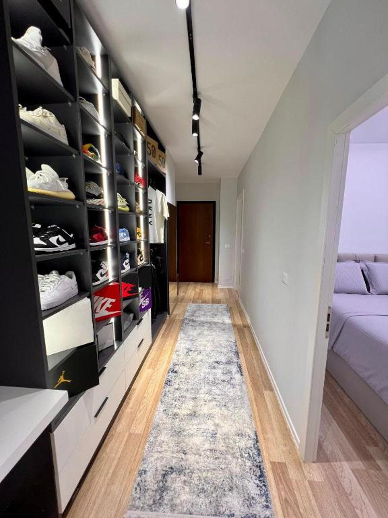 Center of Tirana - Apartment