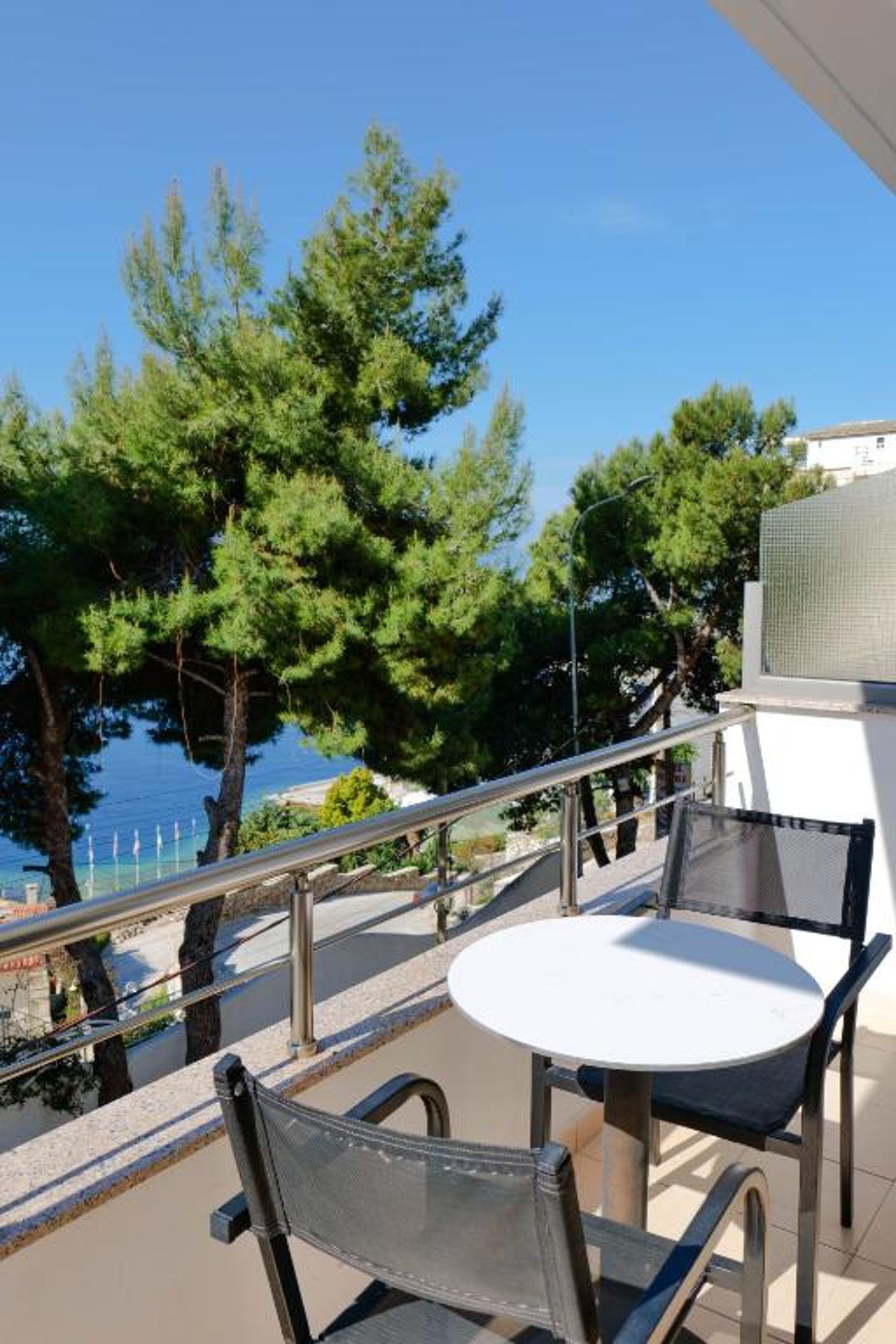 Hotel Argjiro
