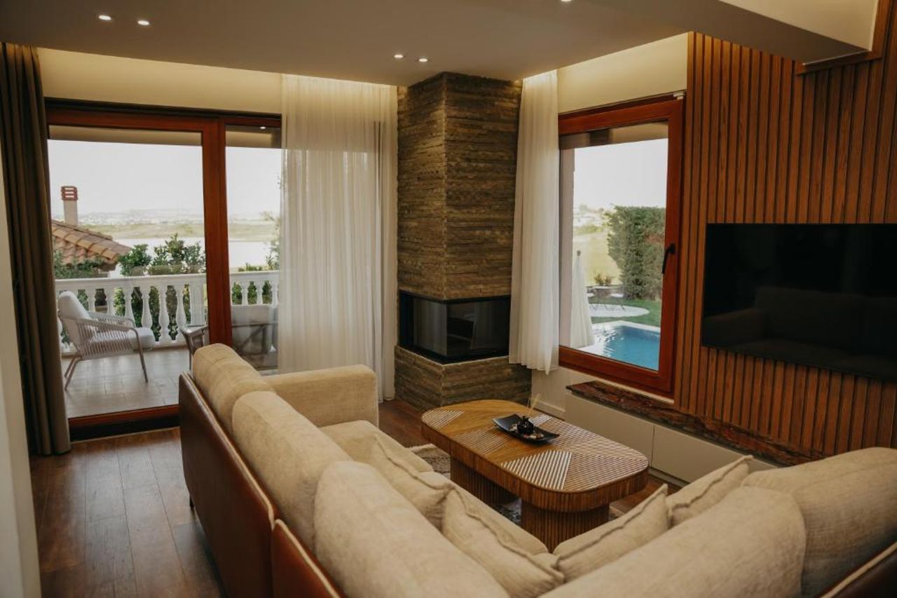 Green Villa