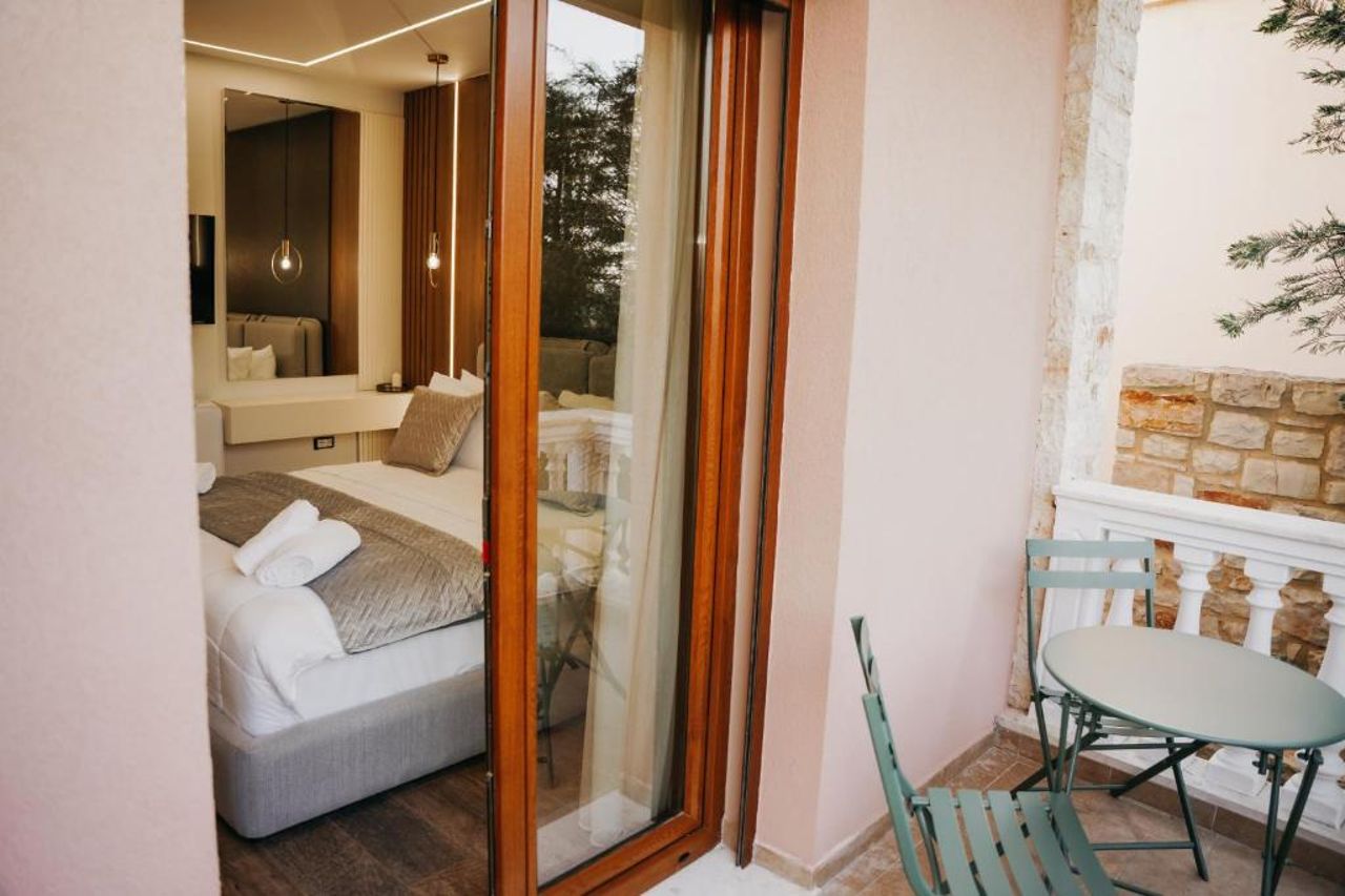 Green Villa