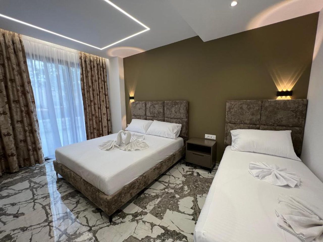 Poseidon Hotel 2