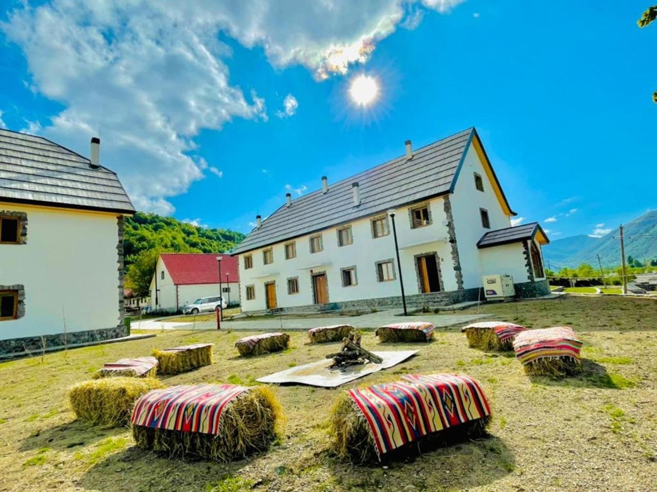 Mik Hotel Vermoshi