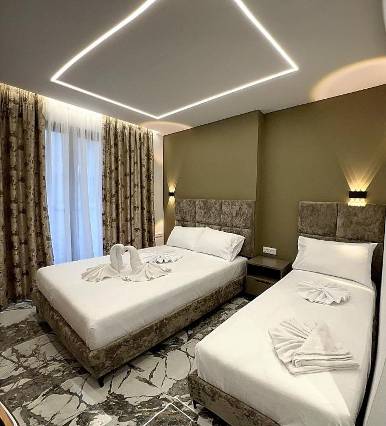 Poseidon Hotel 2