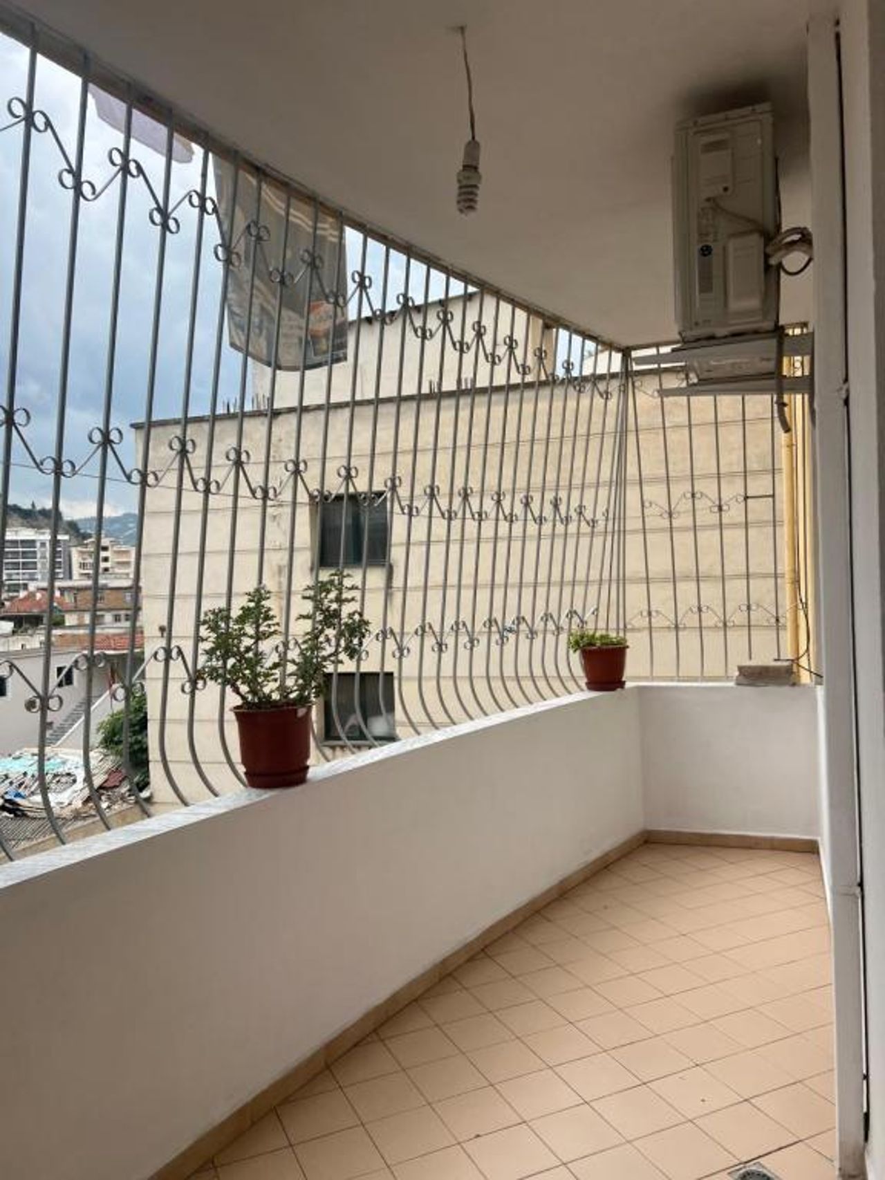 Lukis Apartment