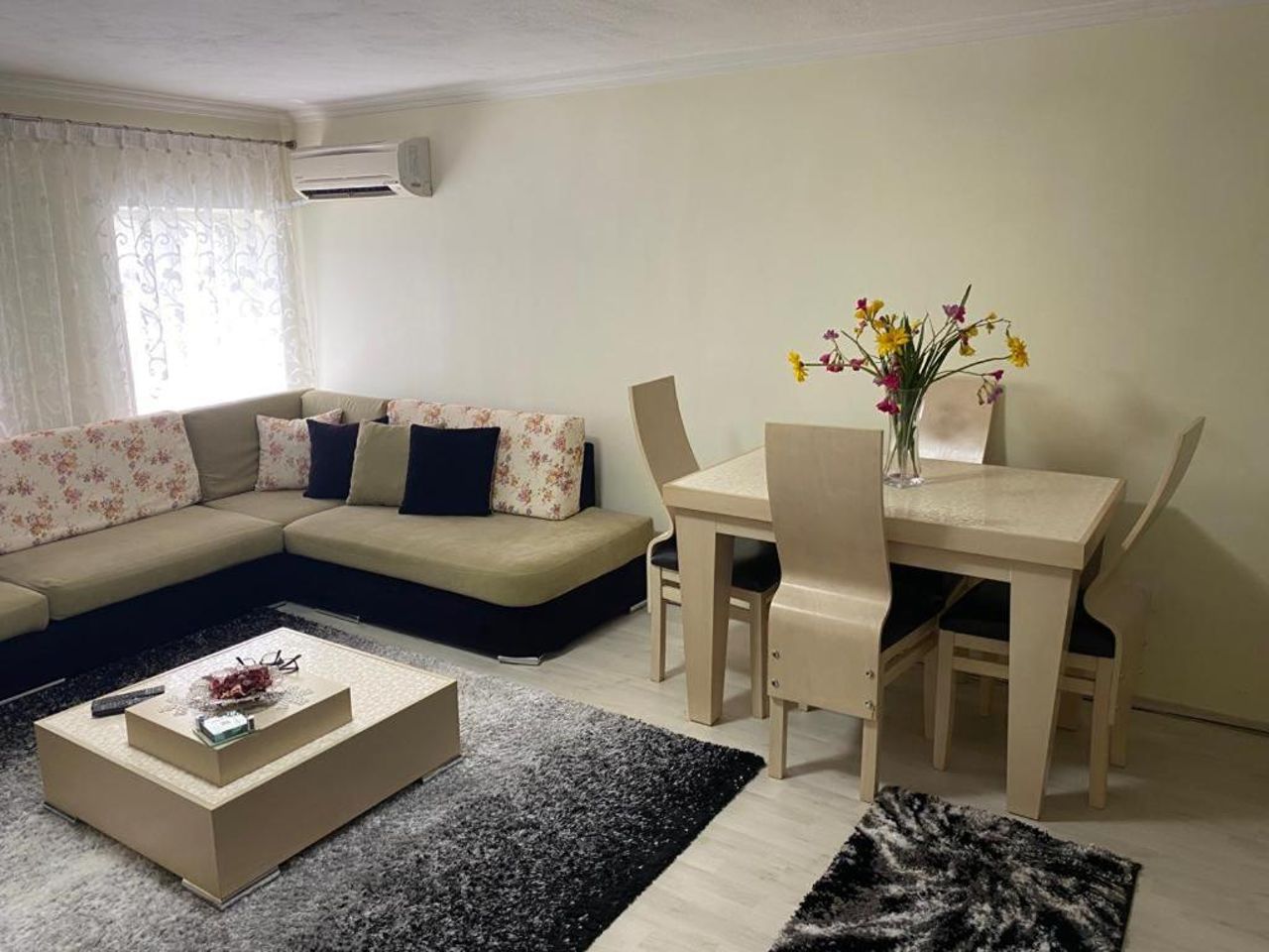 Lula Guesthouse
