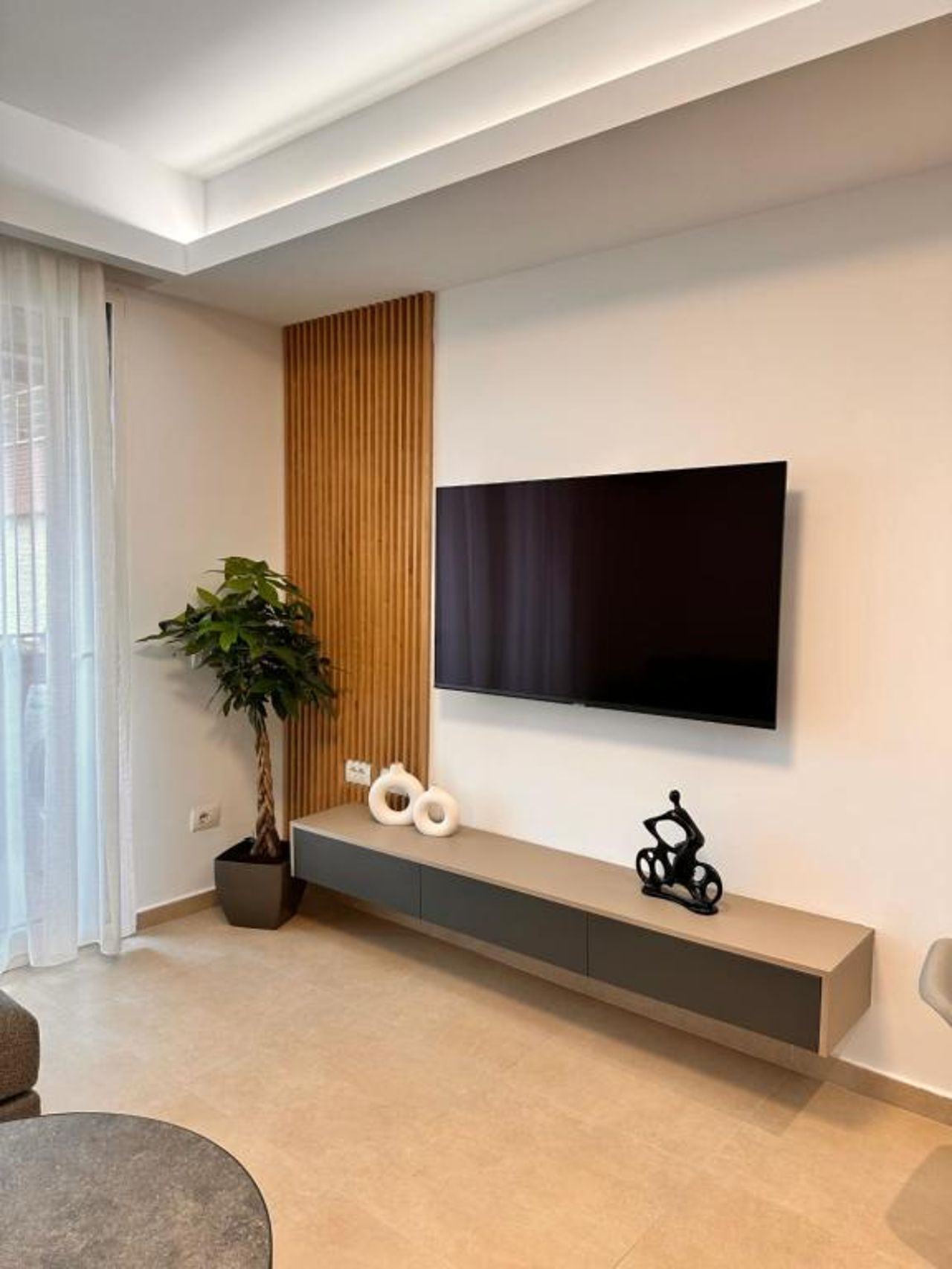 Erg Apartments